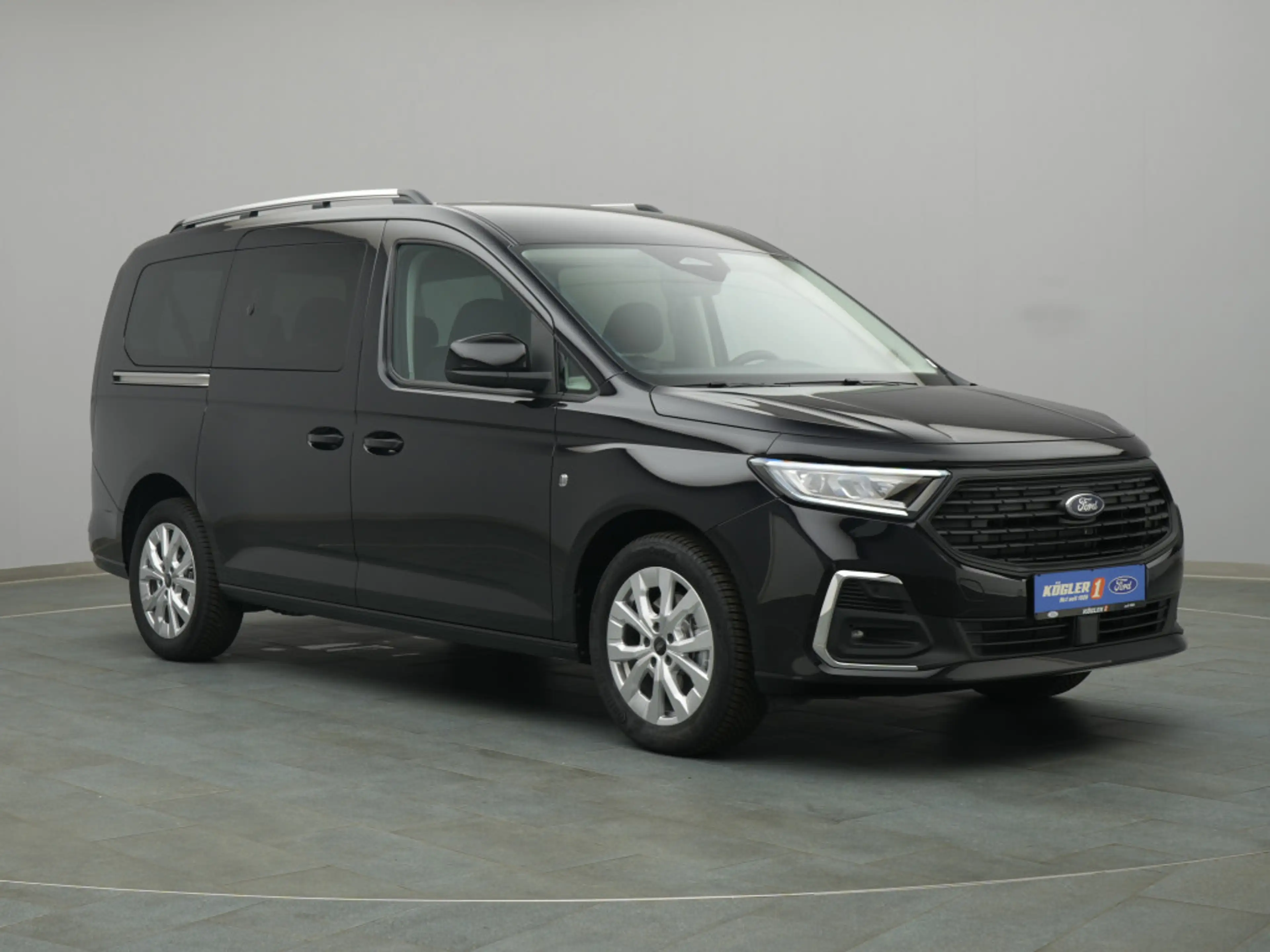 Ford Tourneo Grand Connect Titanium 115PS Aut. — photo 5