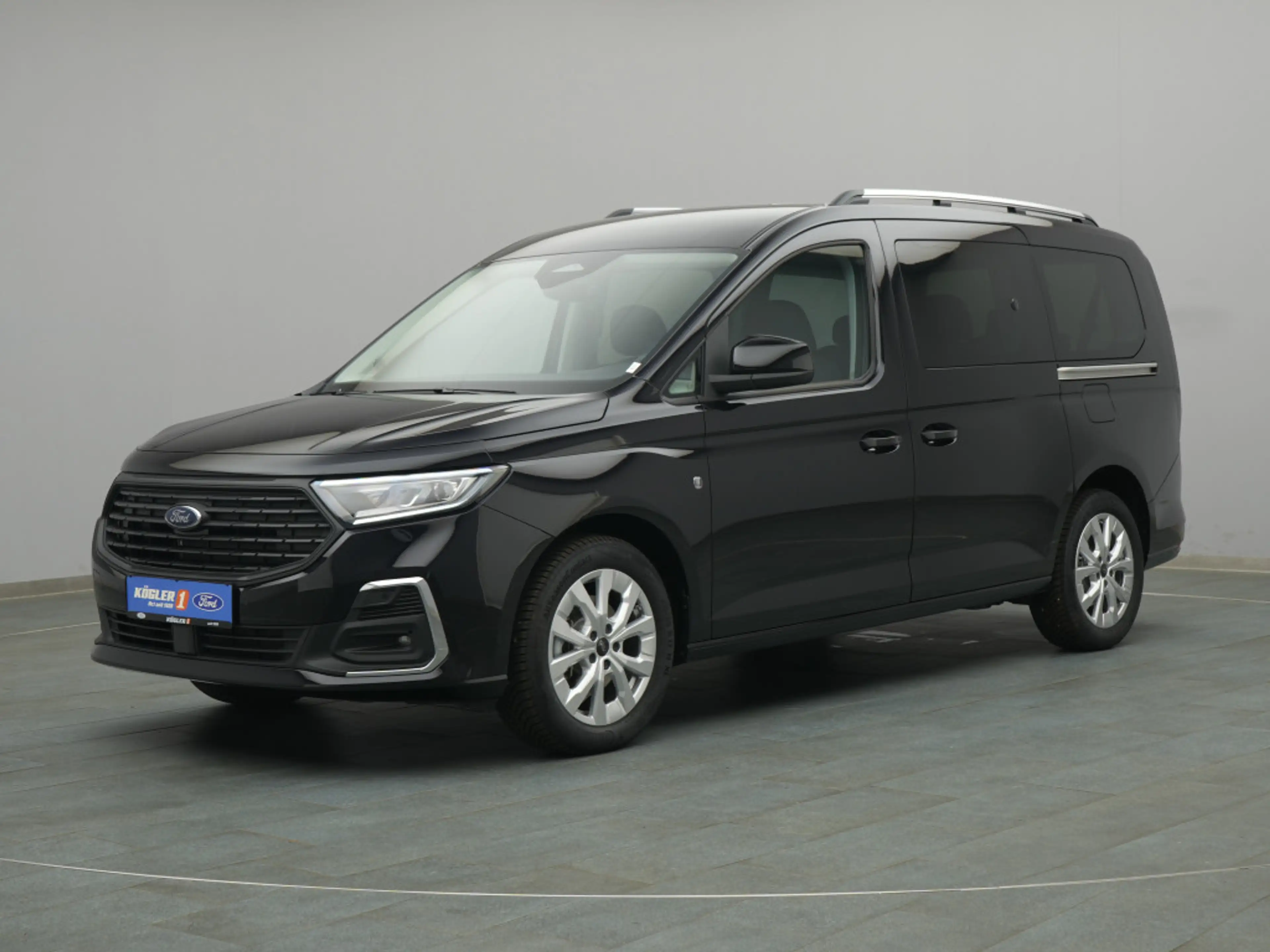 Ford Tourneo Grand Connect Titanium 115PS Aut. — photo 2
