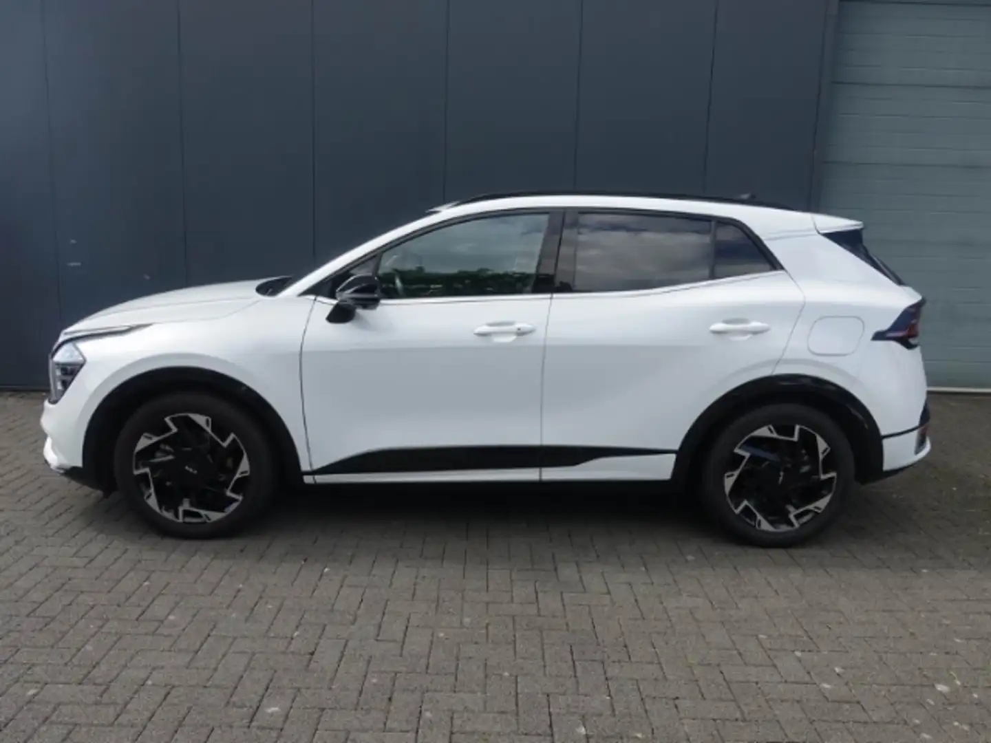Kia Sportage 1.6 T-GDI+GT-LINE+DRIVEWISE-PARKPLUS+360 GRAD KAME Weiß - 2