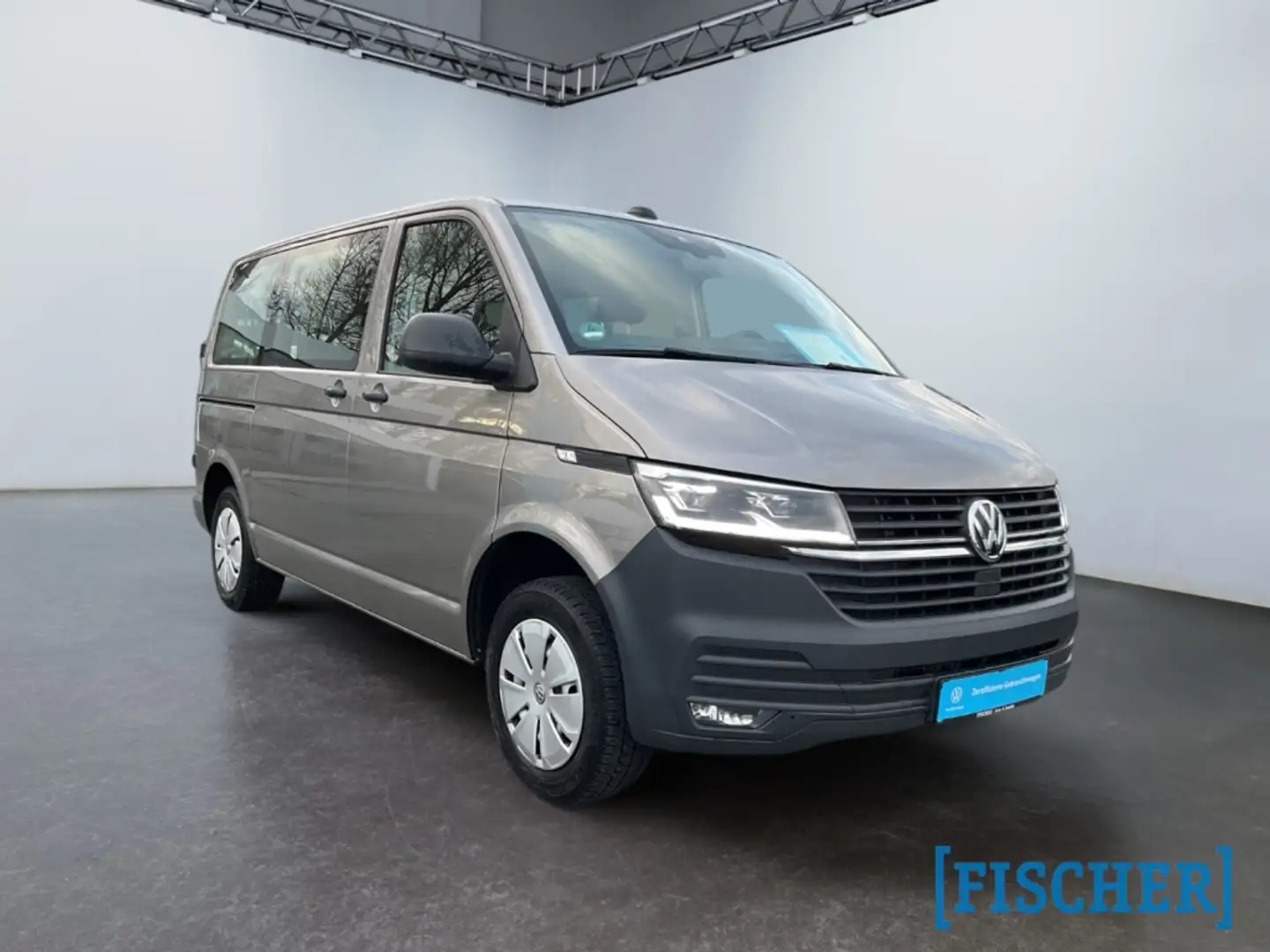 Volkswagen T6.1 Kombi 2.0TDI kurz KR LED AHK Navi GRA PDC hinten Beige - 2