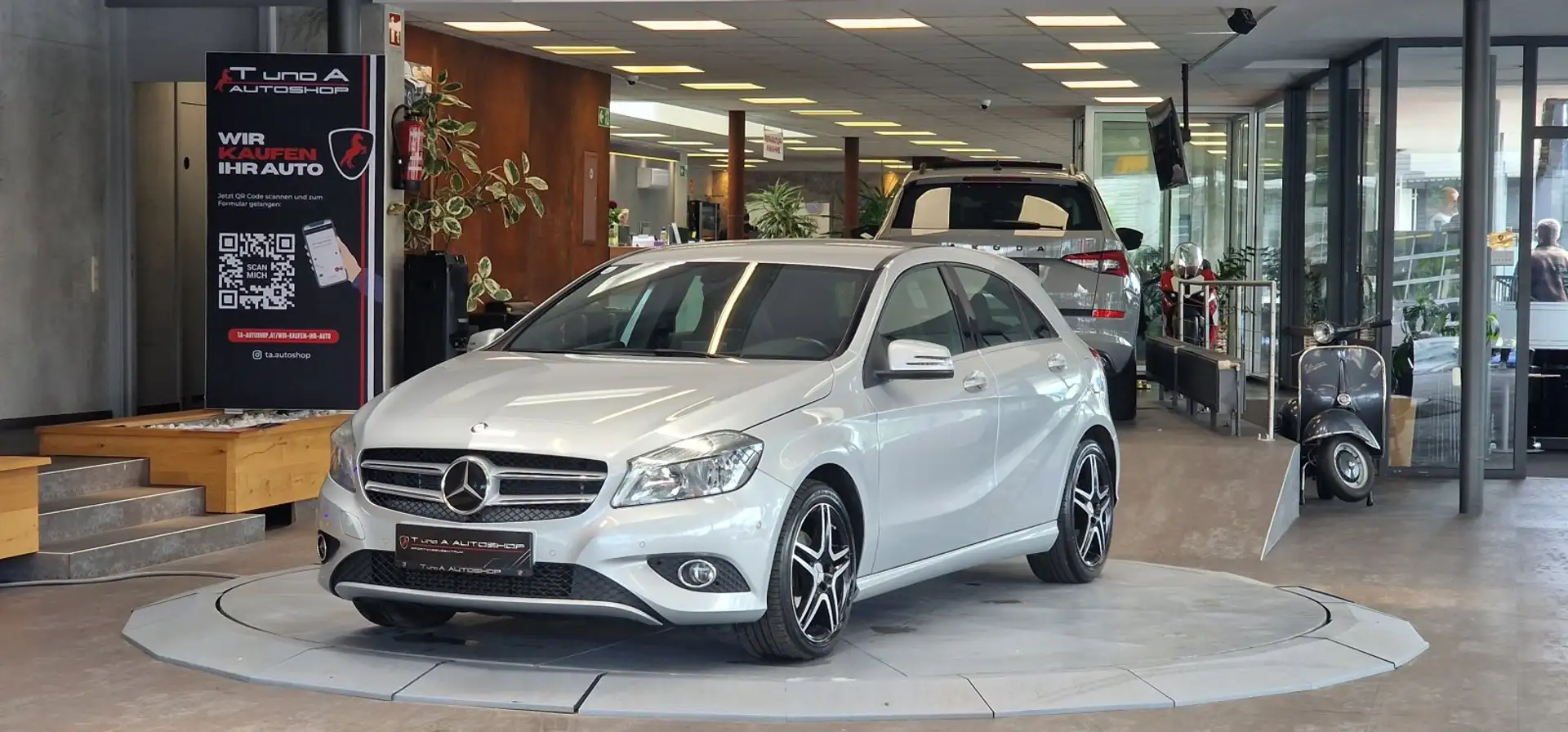 Mercedes-Benz A 180 CDI *Leder*17Zoll*Sitzheizung*PDC* Grau - 1