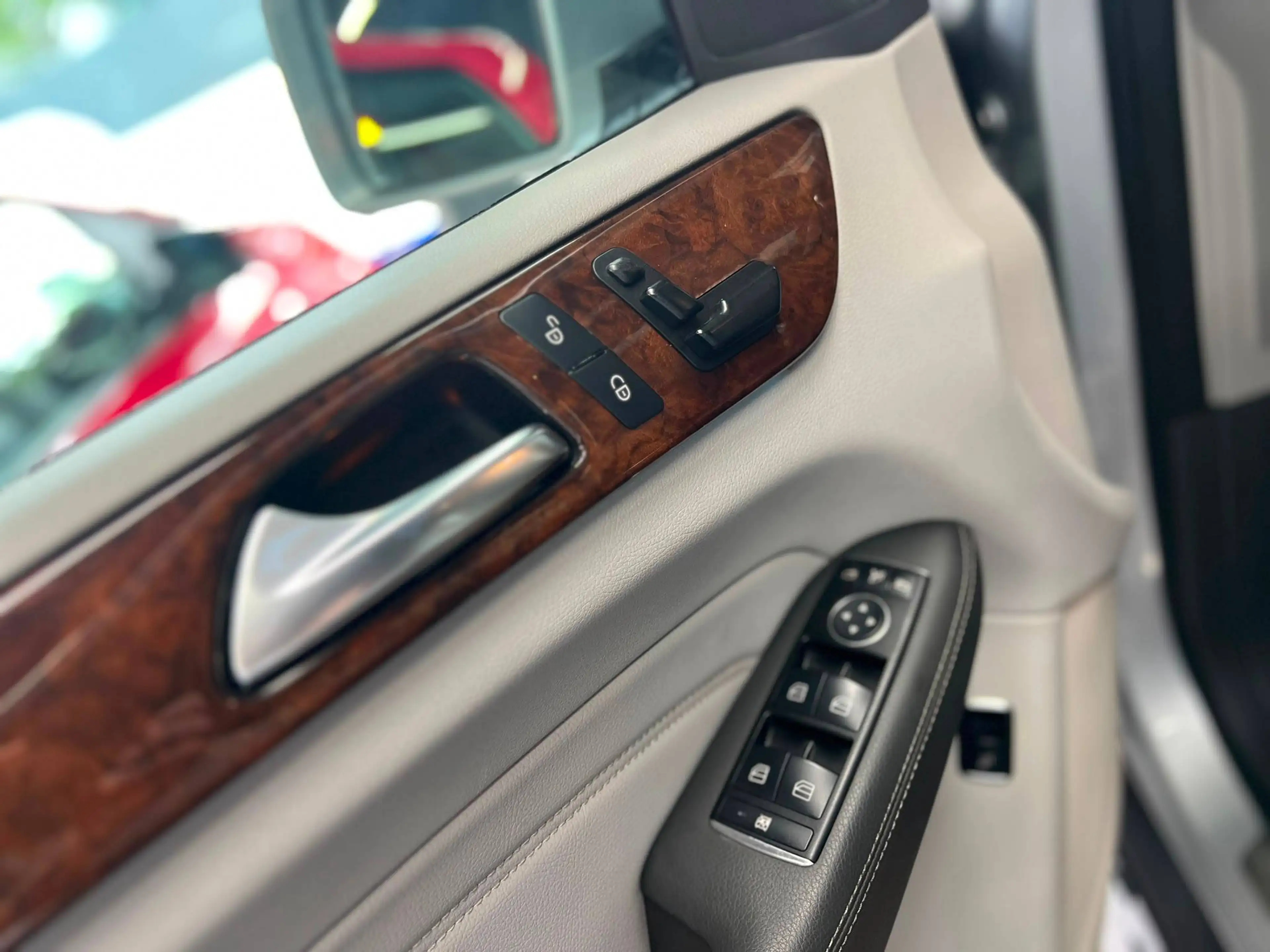 Mercedes-Benz ML 350 ML 350 CDI BlueTec Off-Roader — photo 10