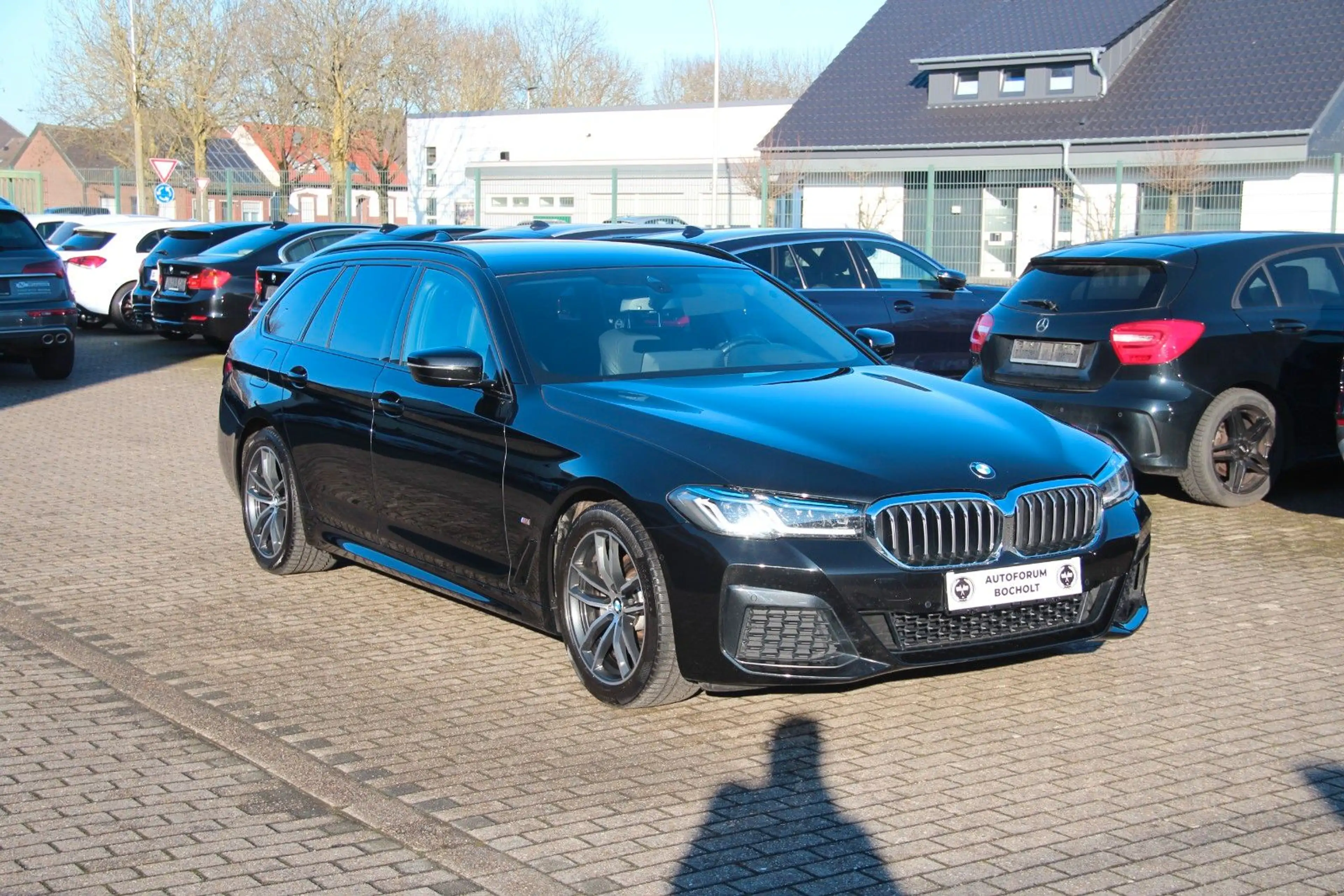 BMW 520 d M Sport, HUD, Laser, RFK — photo 8