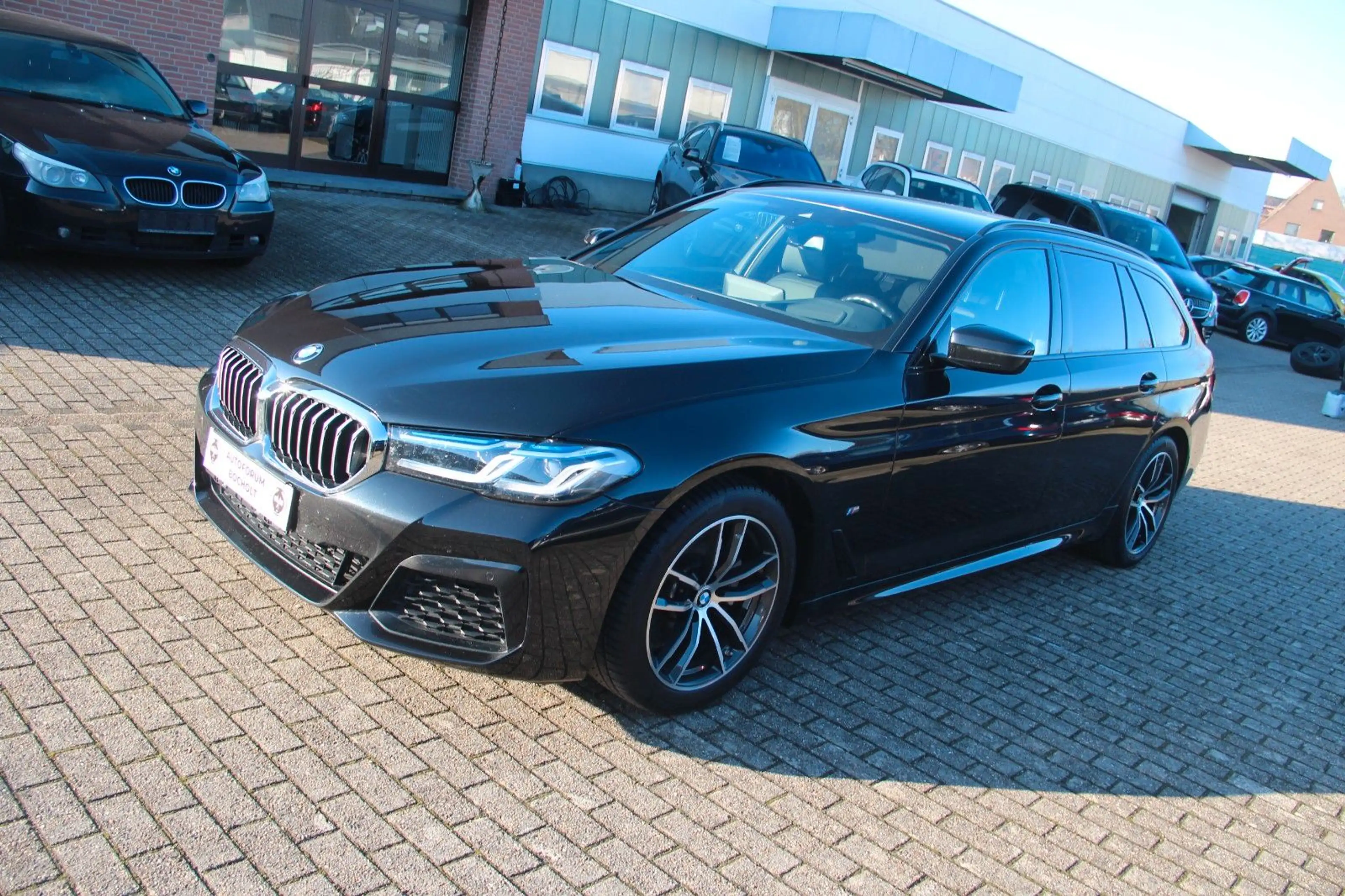 BMW 520 d M Sport, HUD, Laser, RFK — photo 2