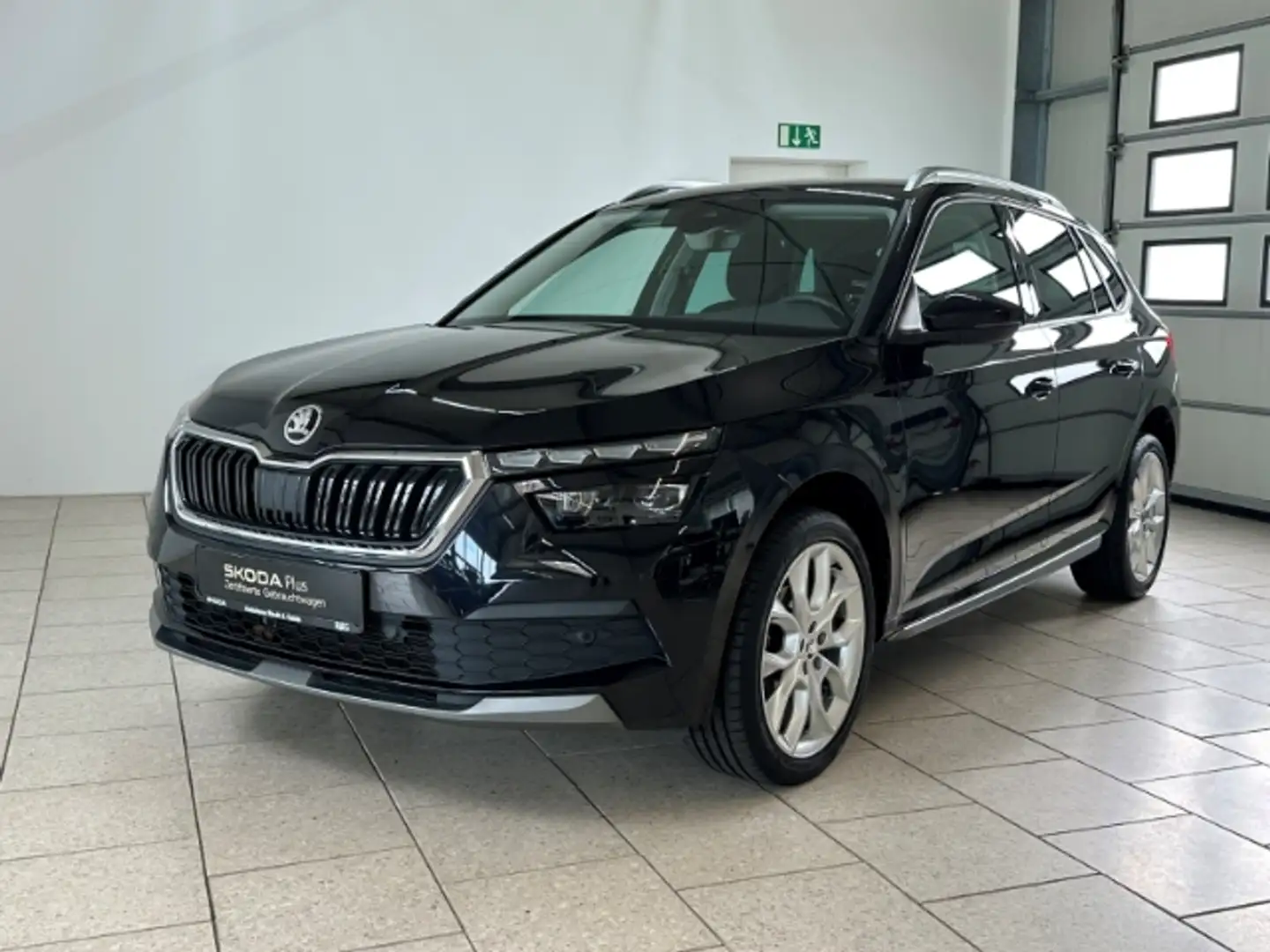 Skoda Kamiq Style 1.5 TSI Navi virt. Cockpit LED SHZ Temp Schwarz - 2