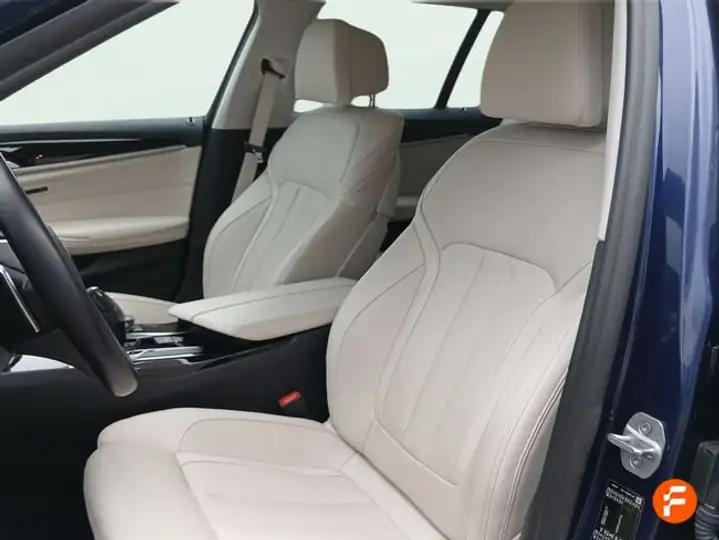 BMW Serie 5 2020, foto 21