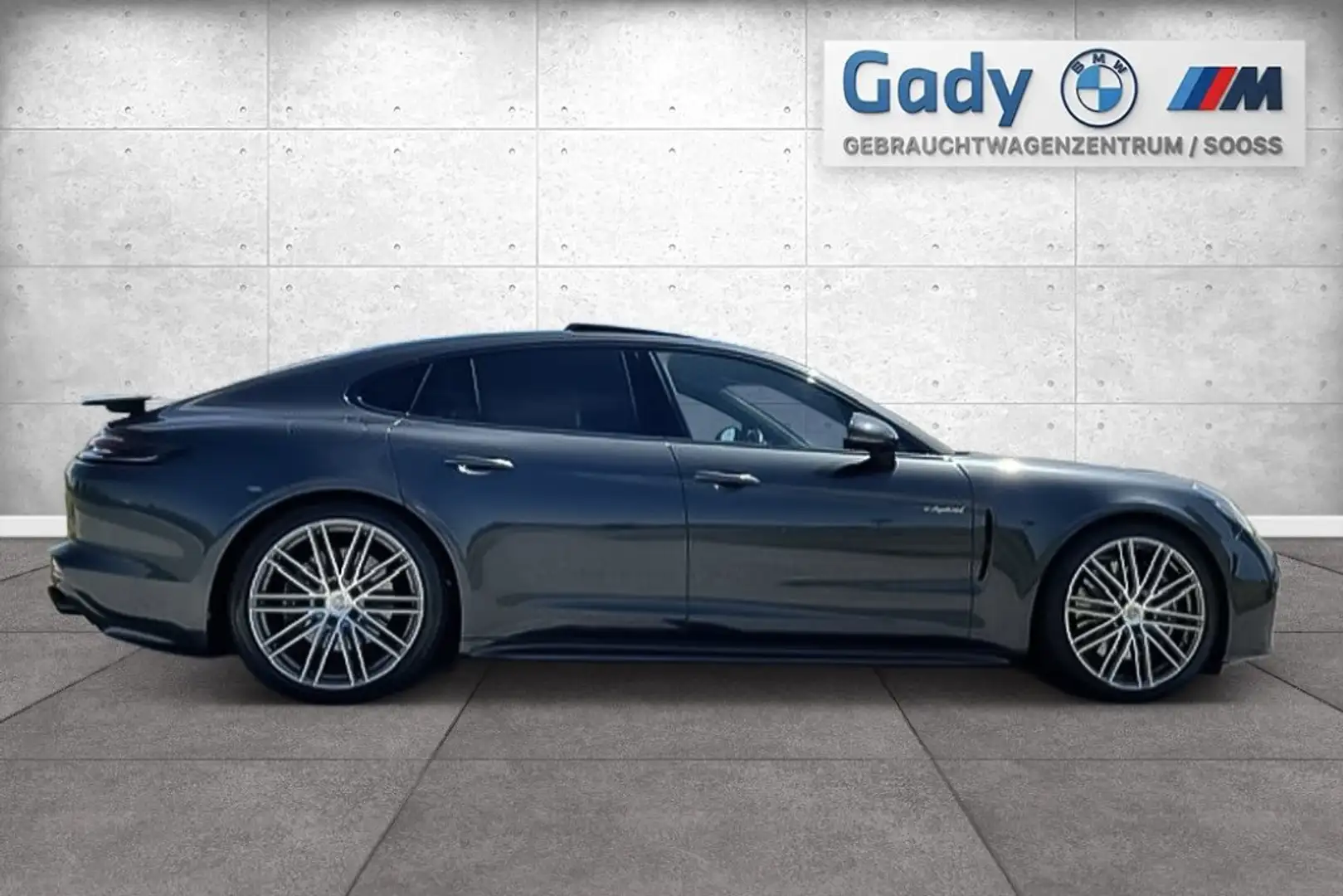 Porsche Panamera 4 E-Hybrid PHEV Grau - 2