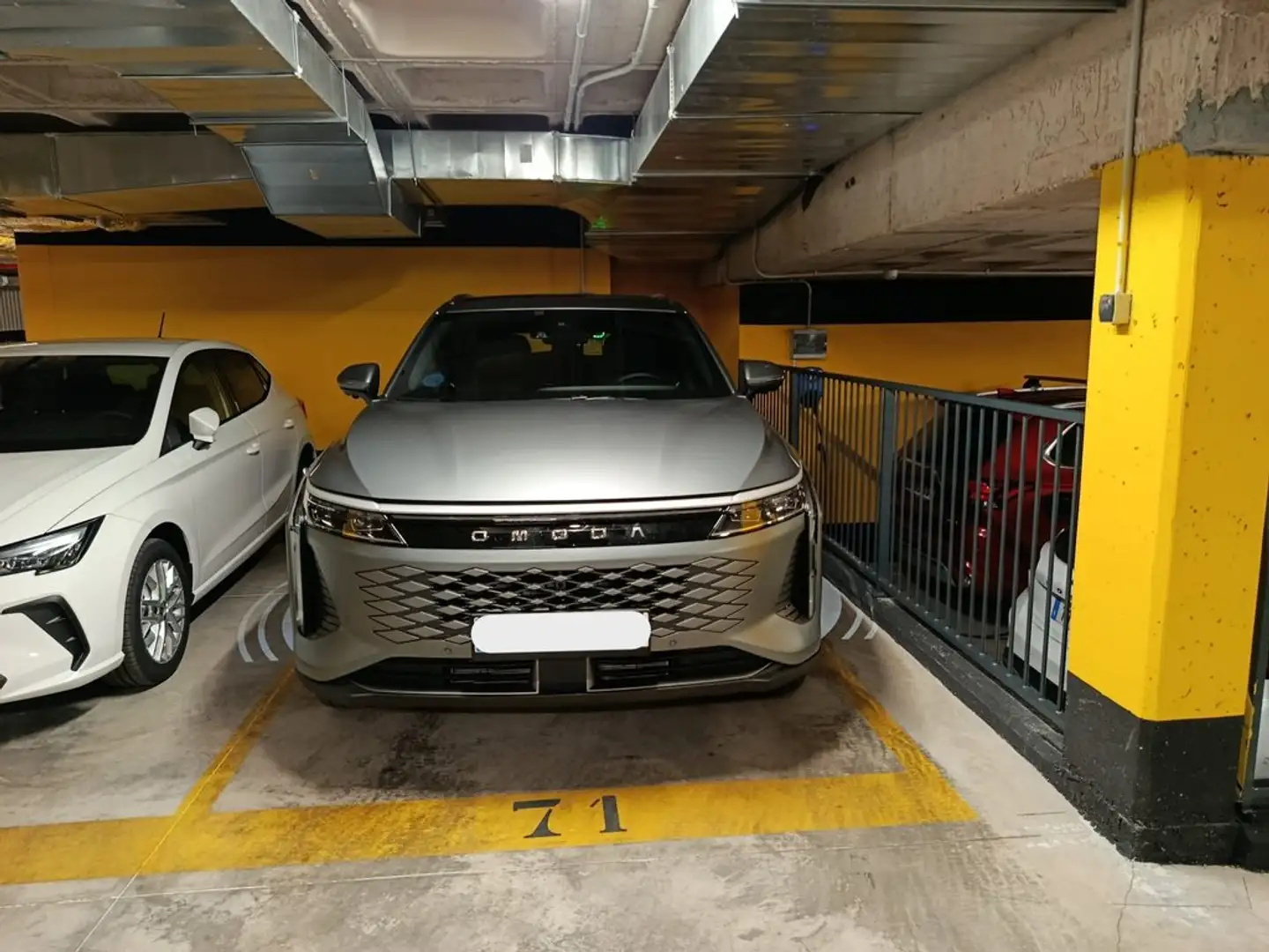 Omoda 9 SHS Premium 1.5 TGDI 395kW AWD Gris - 2