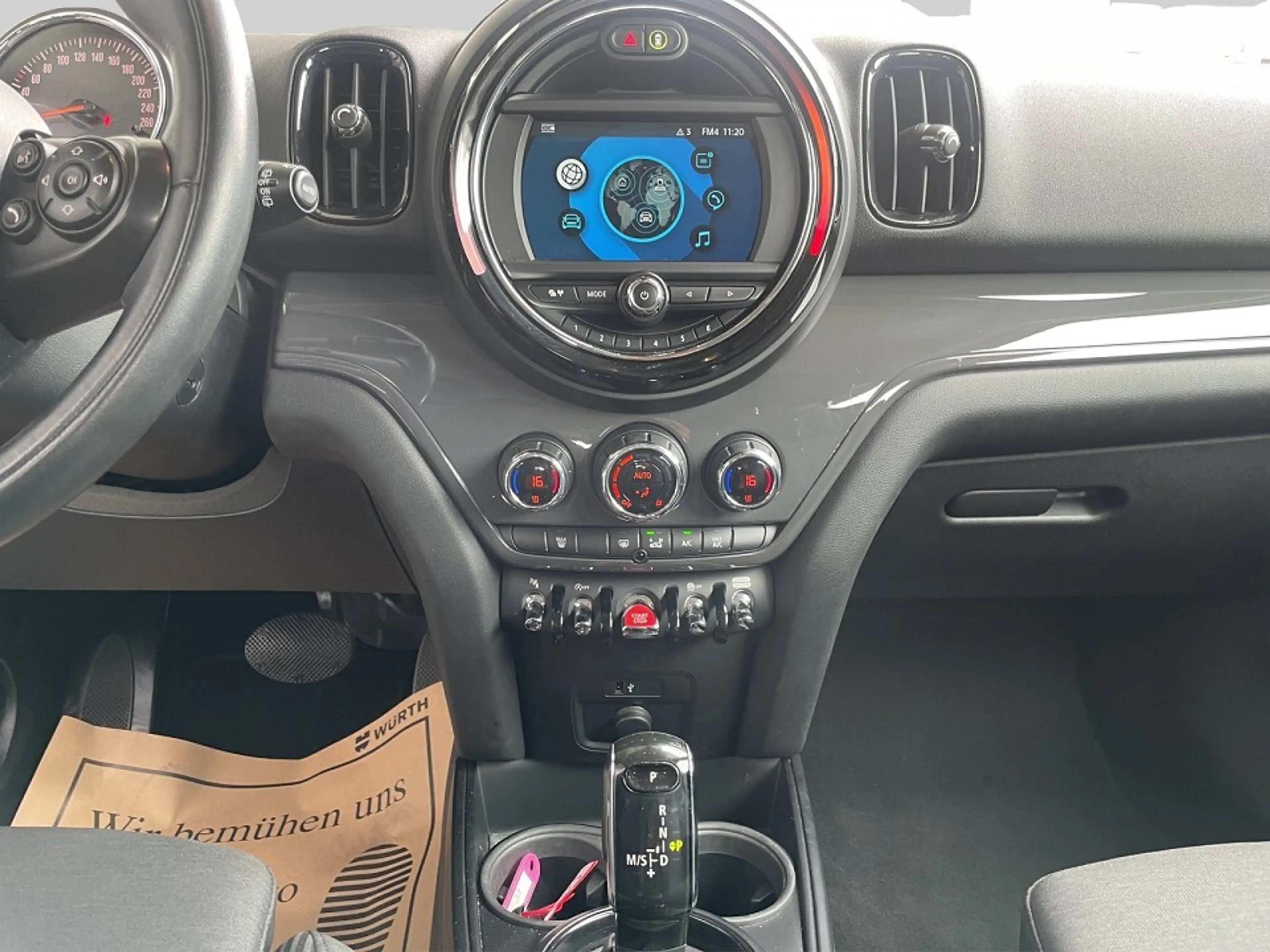 MINI Cooper Countryman MINI Countryman Cooper Aut. — photo 12