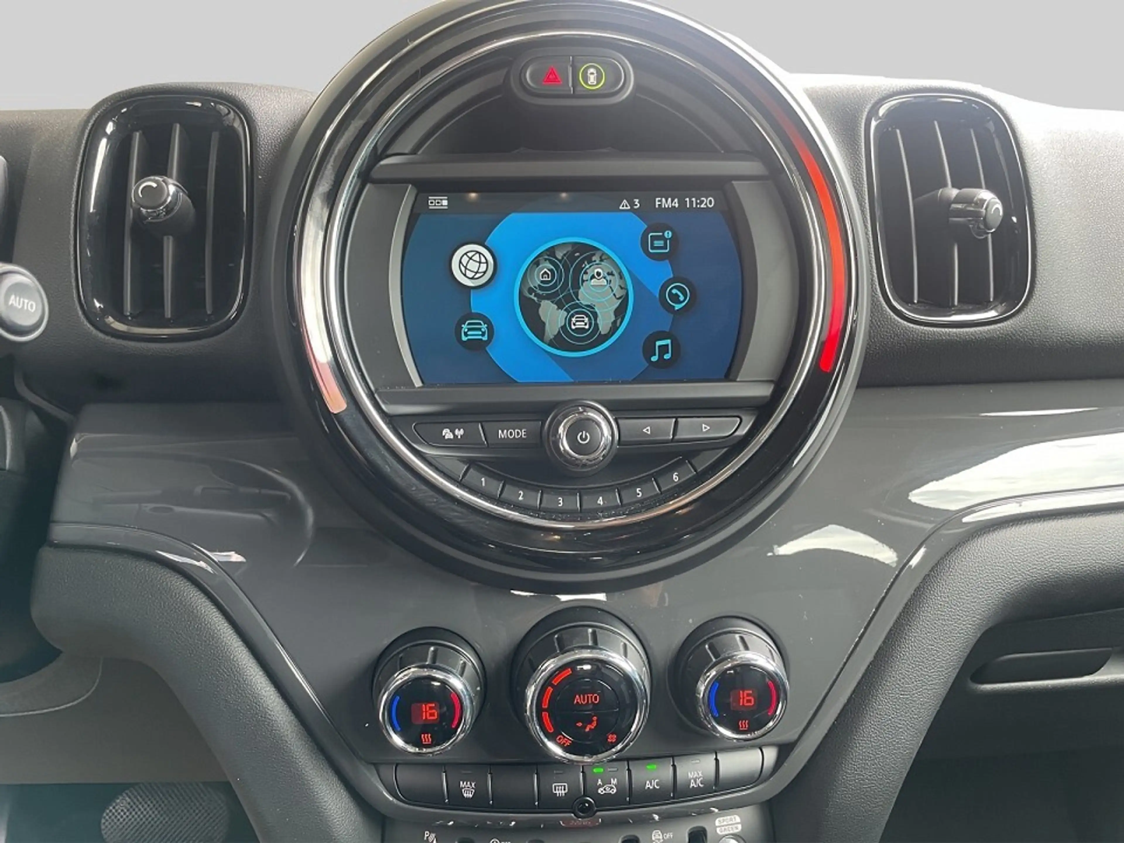 MINI Cooper Countryman MINI Countryman Cooper Aut. — photo 13