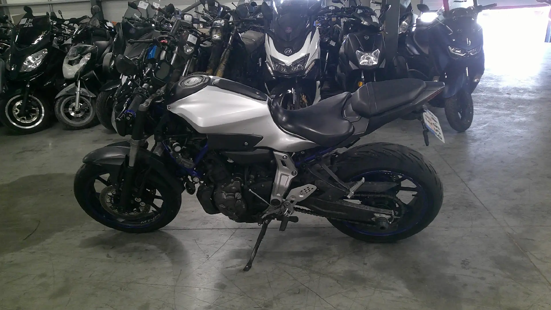 Yamaha MT-07 - 1