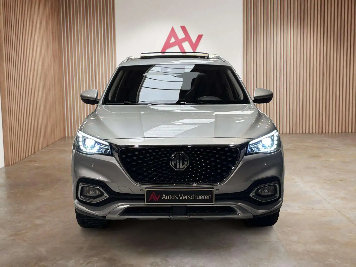 MG HS Luxury 1.5 T-GDi Aut ** 360 Cam Pano Keyless Argent - 2