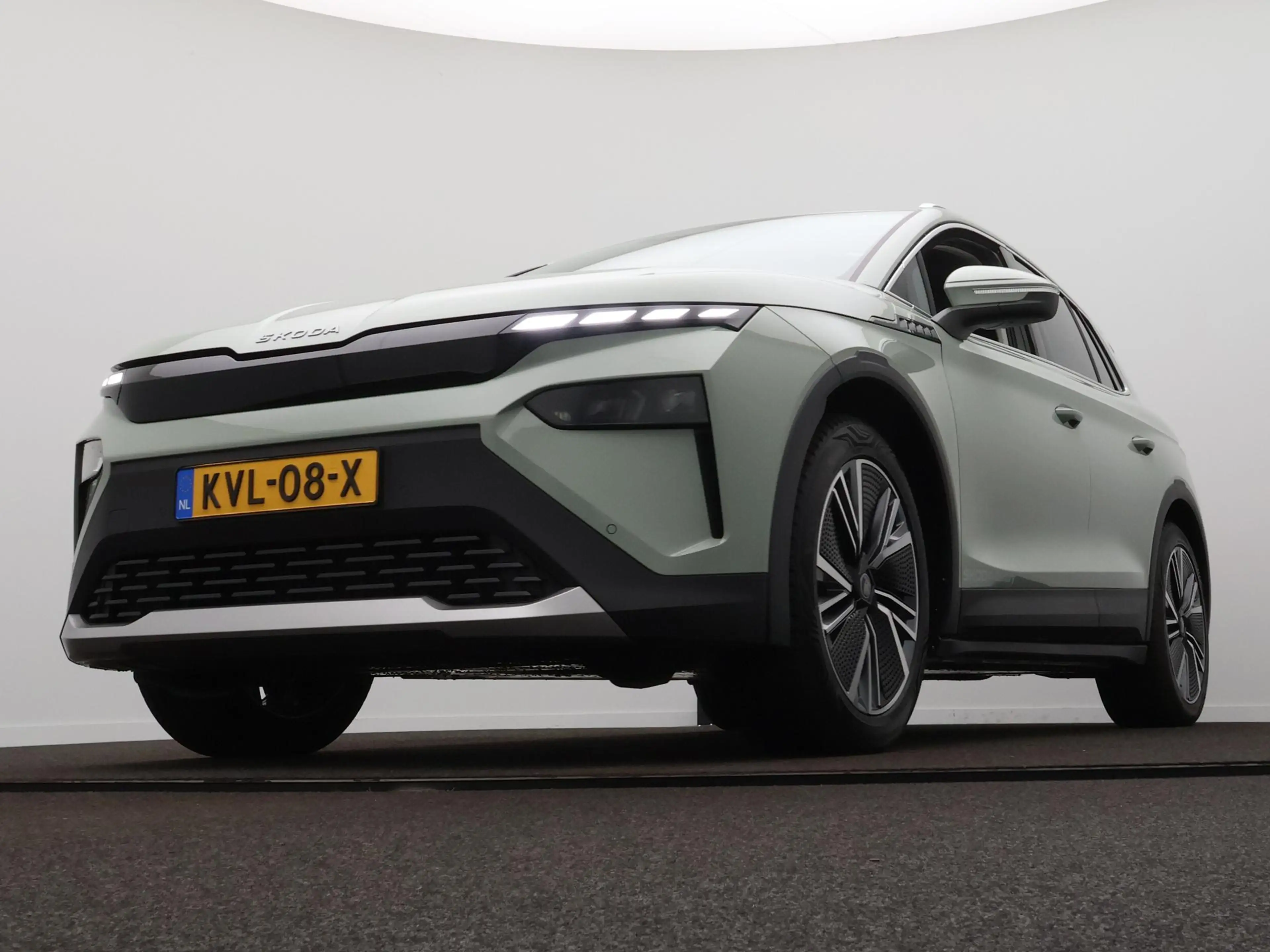 Skoda Elroq 85 Business Edition 285 pk — photo 9