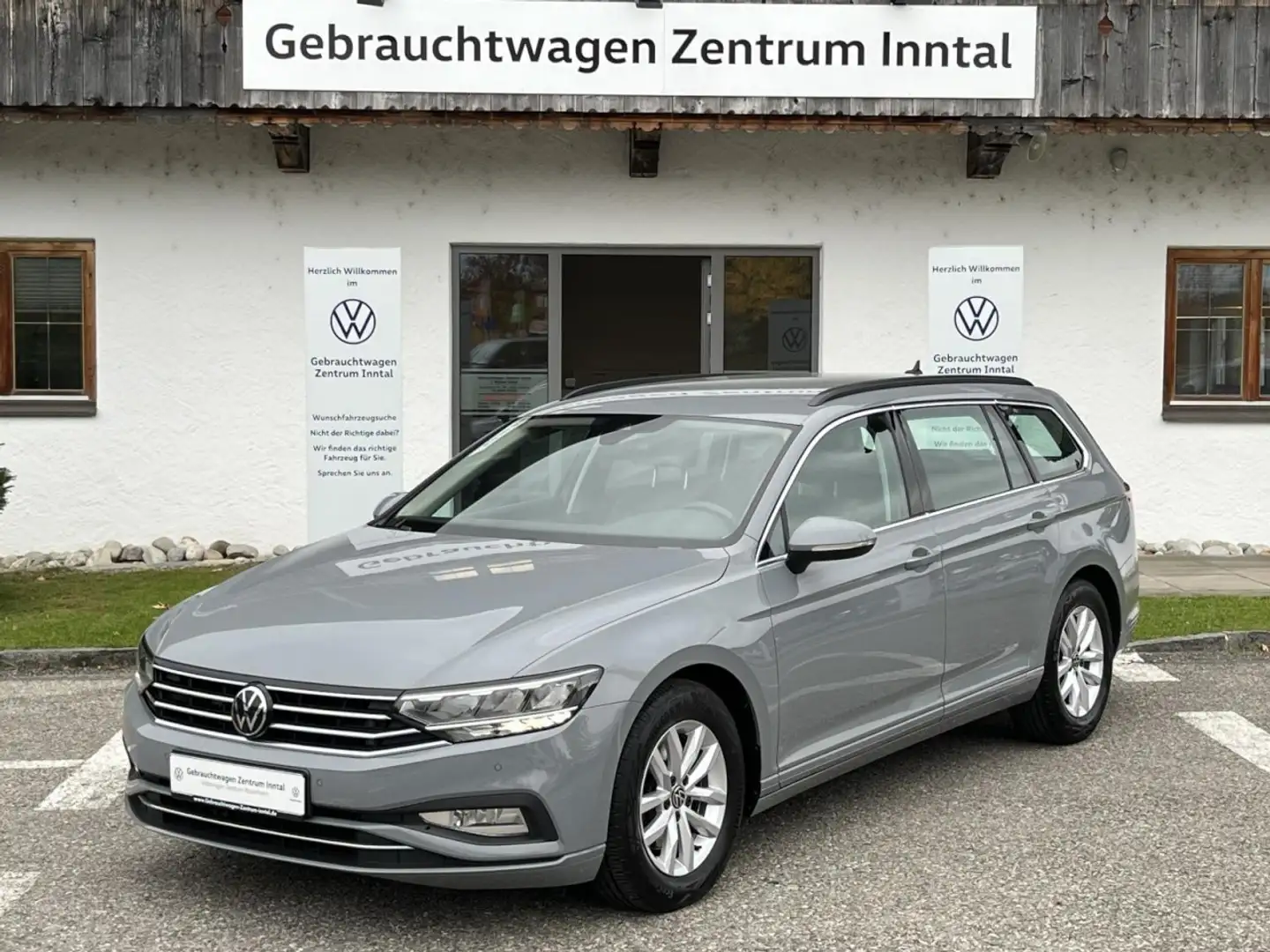 Volkswagen Passat Variant 2,0 TDI Bussines (Navi+LED+ACC) Klima Navi Grigio - 2