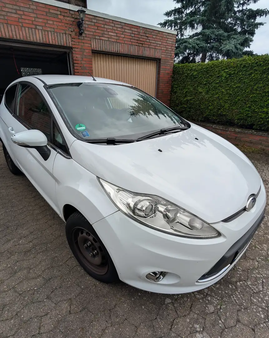 Ford Fiesta 1.25 Trend Weiß - 2