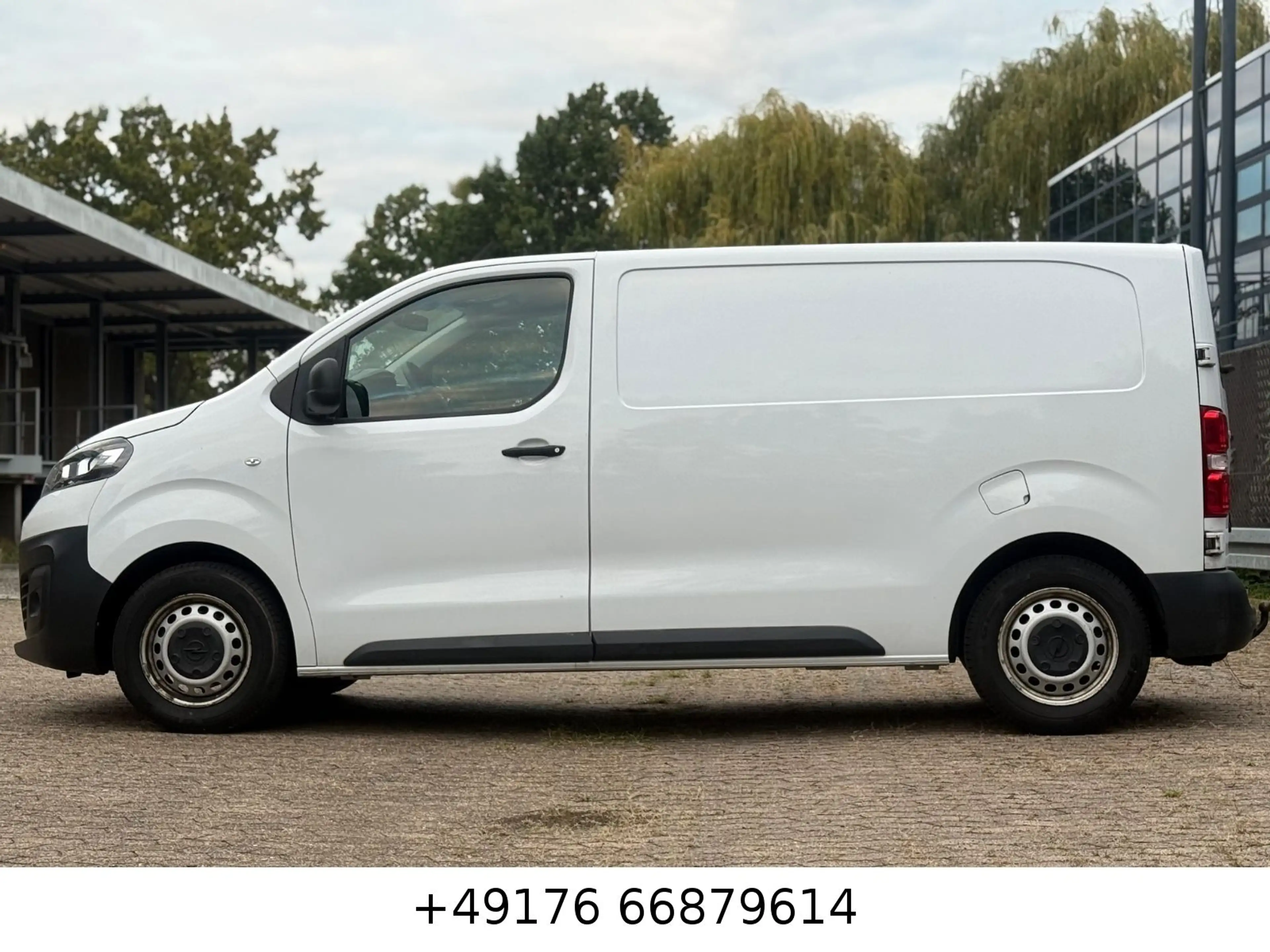 Opel Vivaro Kasten Edition M TÜV NEU — photo 7