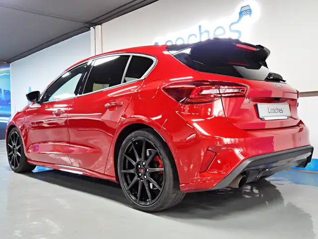 Ford Focus view 7