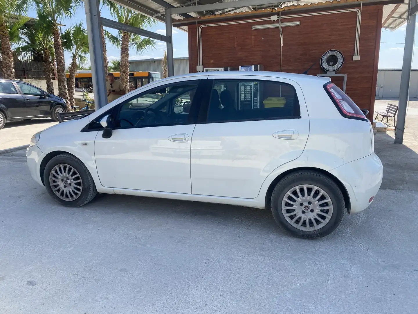 Fiat Grande Punto 5p 1.3 mjt 16v Emotion 90cv 6m - 2