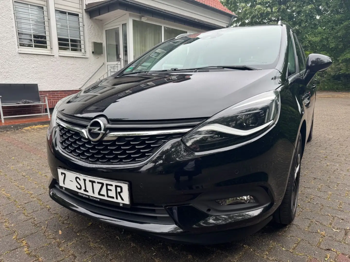 Opel Zafira Tourer Innovation/7-Sitzer/Navi/Kamera/ Negro - 1