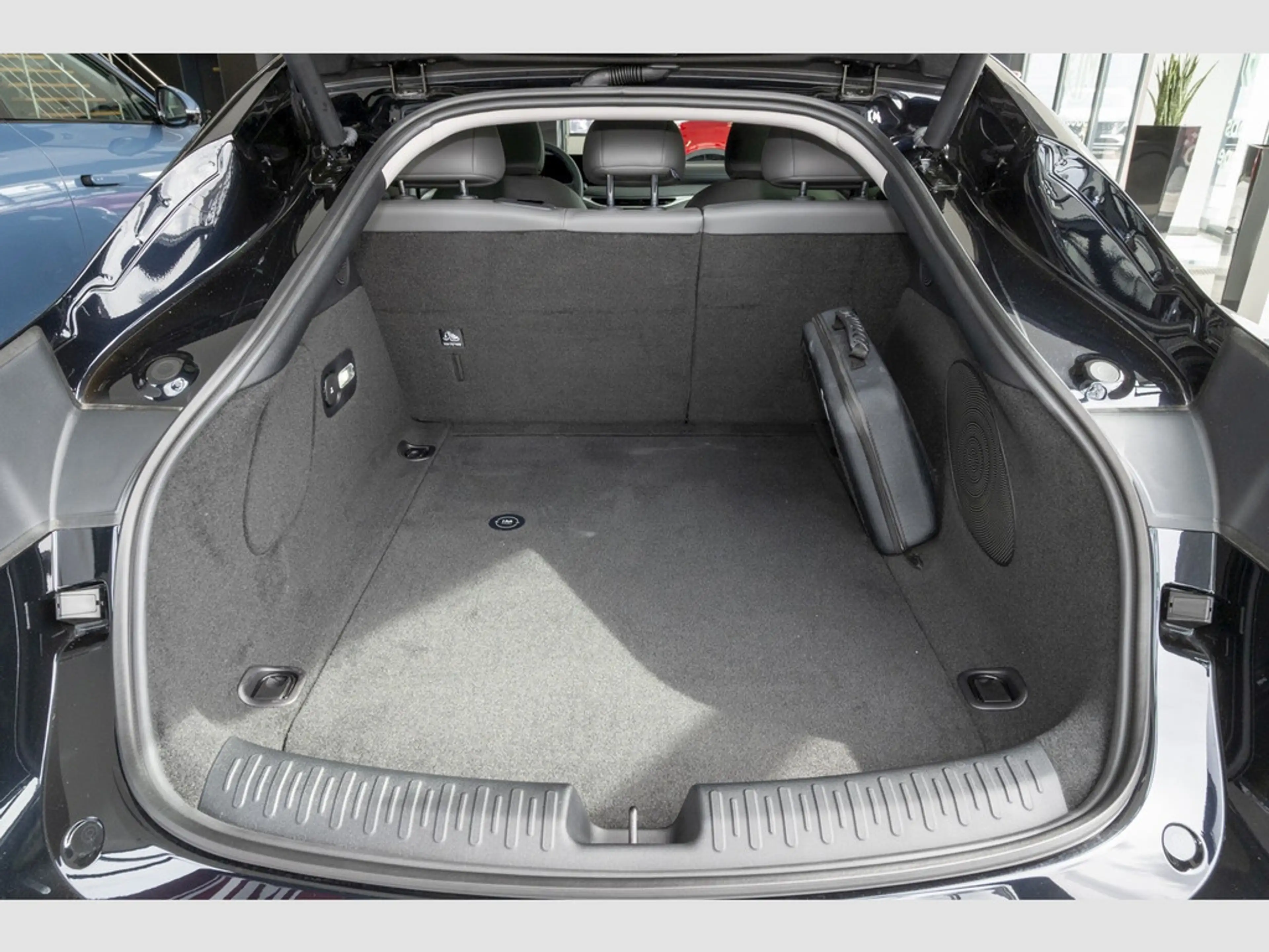 MG IM5 EV Premium 100kWh Premium Wärmepumpe, Pan — photo 6