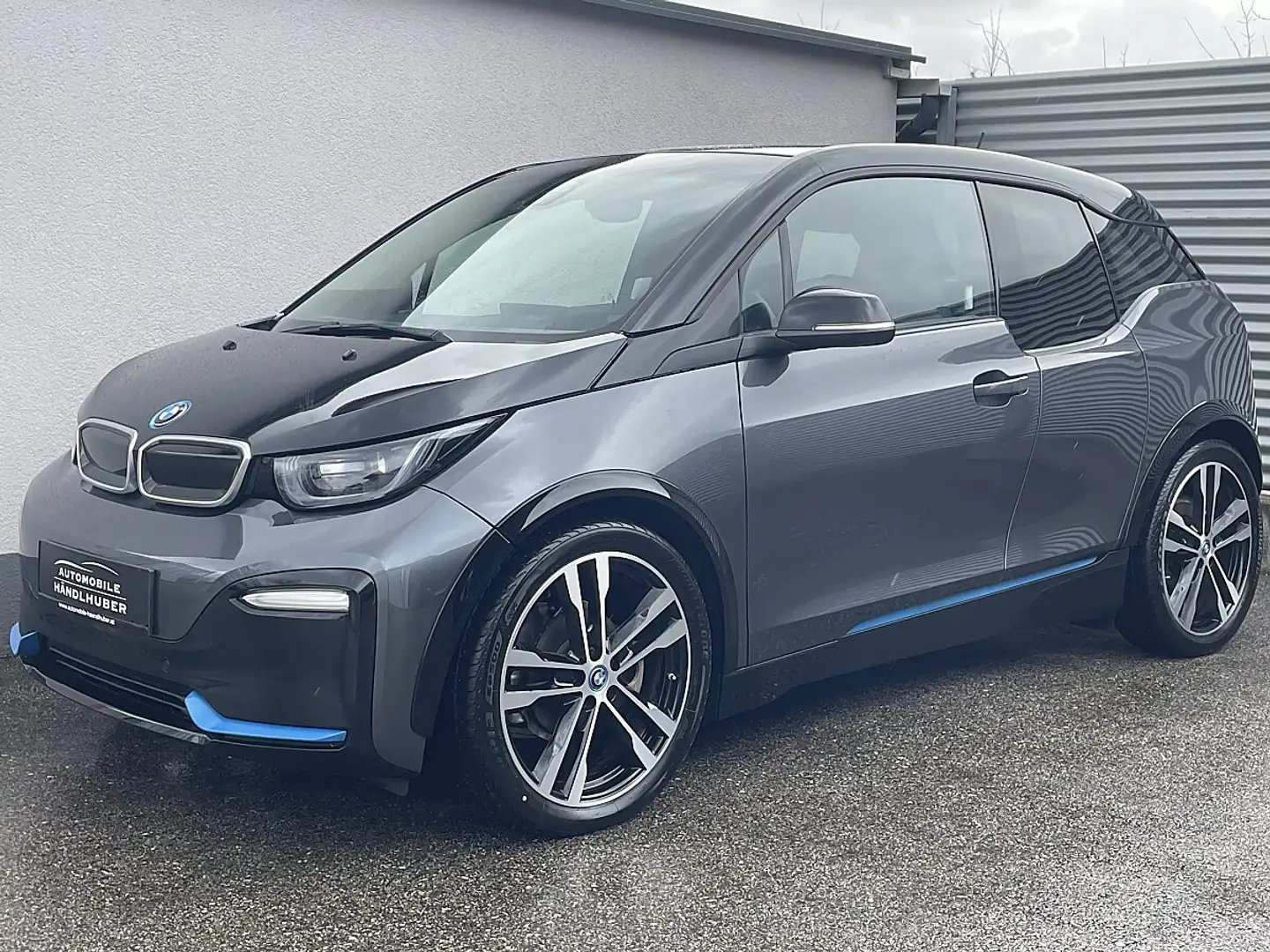 BMW i3 42,4kWh S SPORTPAKET/NAVIPRO/ACC/LED/RÜ.KAM/20"... Grau - 1