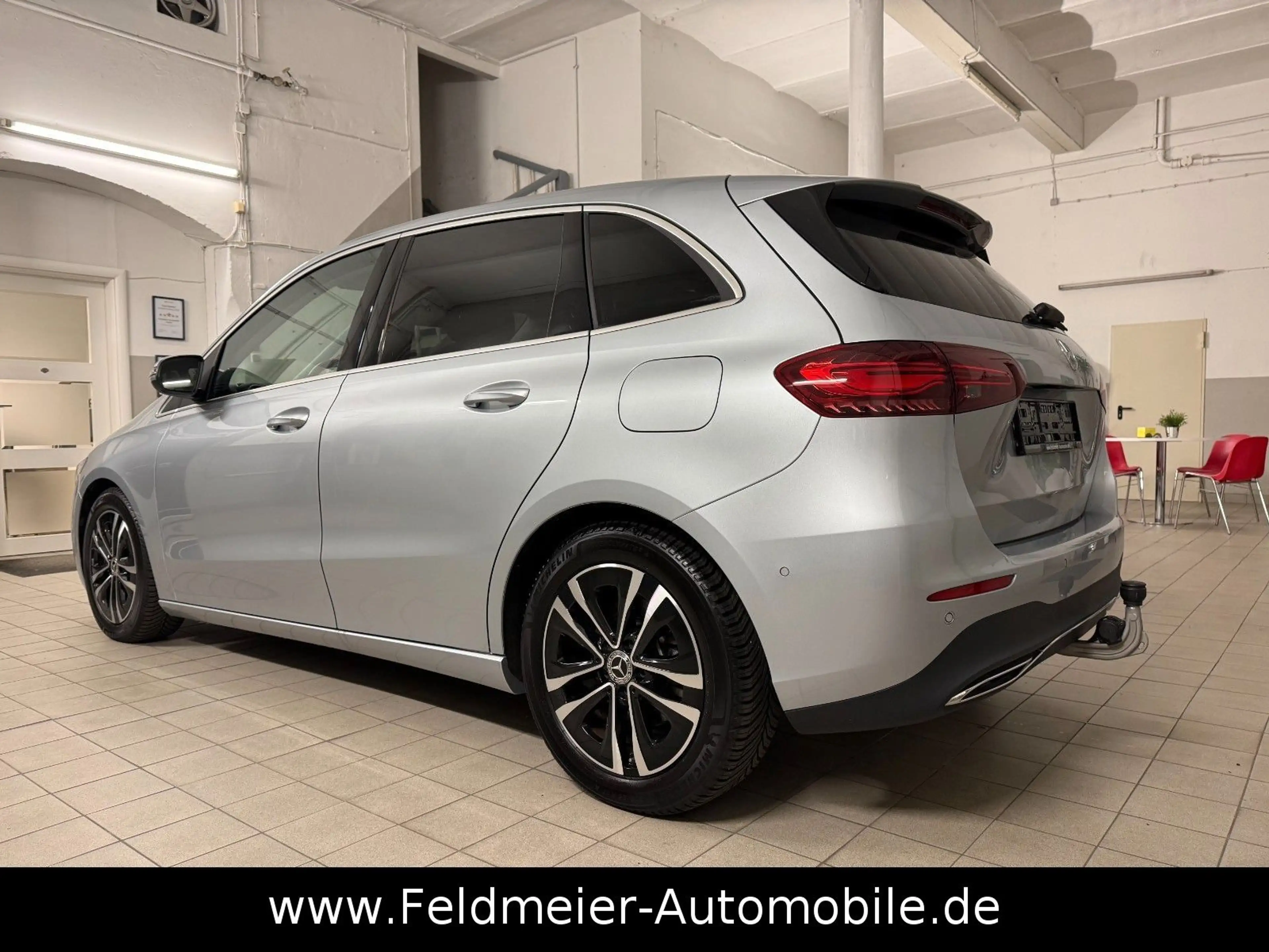 Mercedes-Benz B 220 4Matic*STHZ*Distronic*Totw*AHK*Garantie* — photo 2