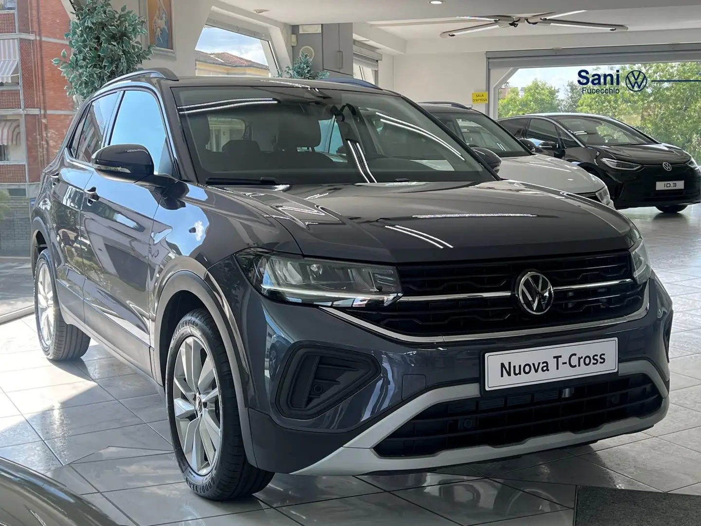 Volkswagen T-Cross Volkswagen T-Cross 1.0 tsi Edition Plus 95cv Gris - 1