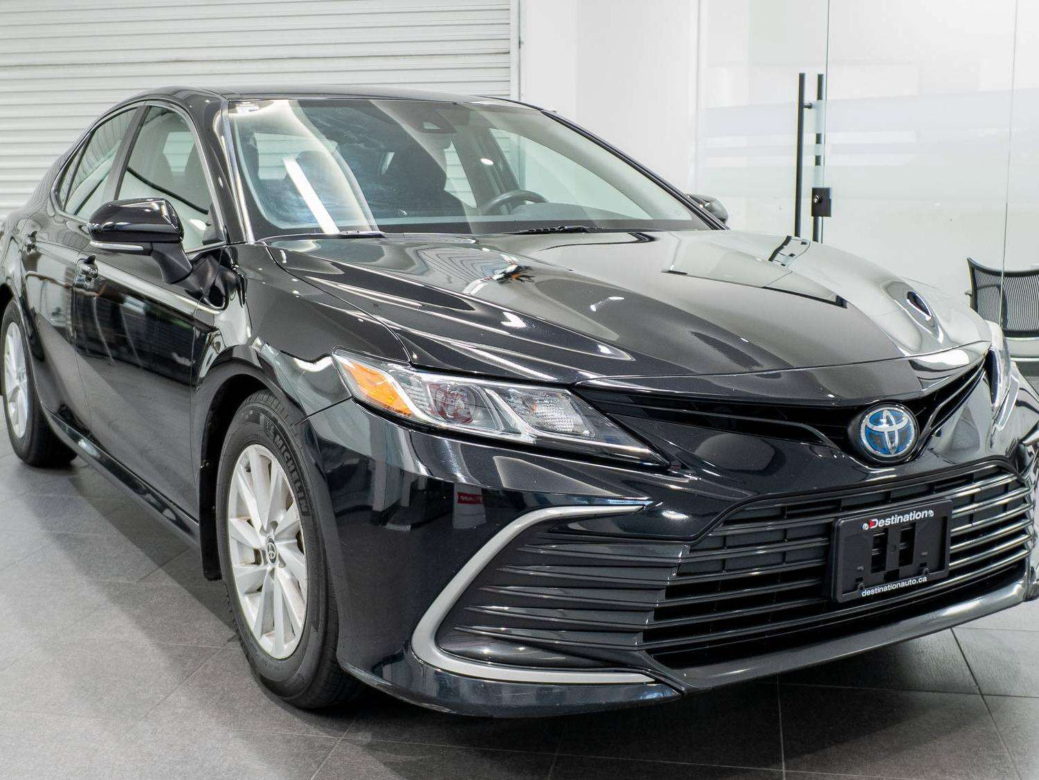 2022 Toyota Camry Hybrid