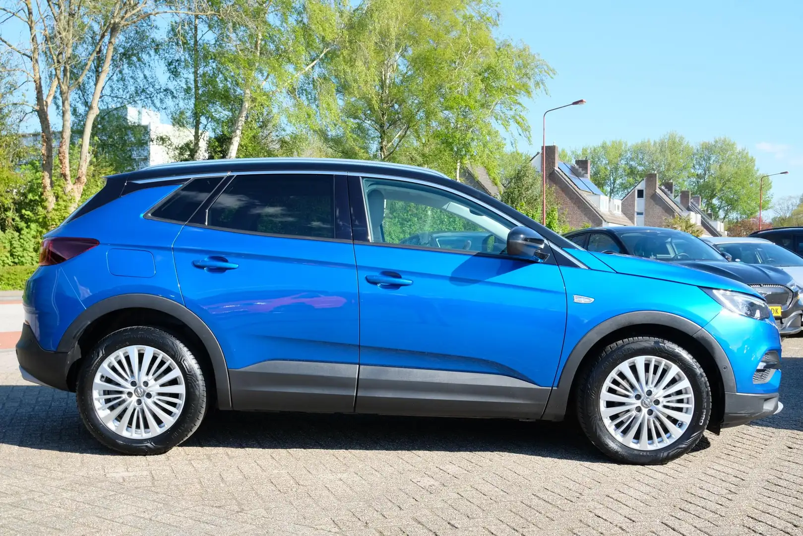 Opel Grandland X 1.6 Turbo Innovation 180pk Automaat | Achteruitrij Blauw - 2