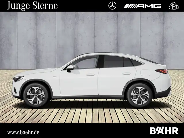 Mercedes-Benz GLC view 3