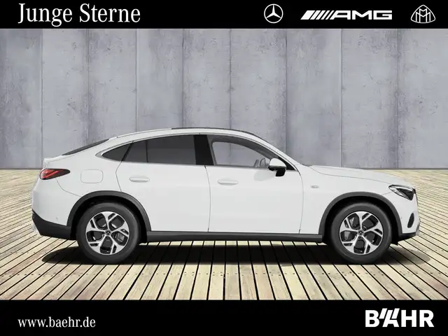 Mercedes-Benz GLC view 8