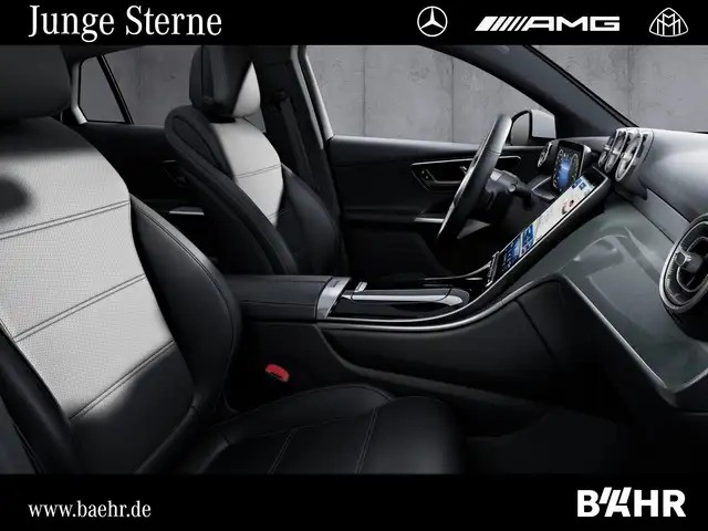Mercedes-Benz GLC view 4