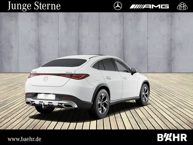 Mercedes-Benz GLC view 2