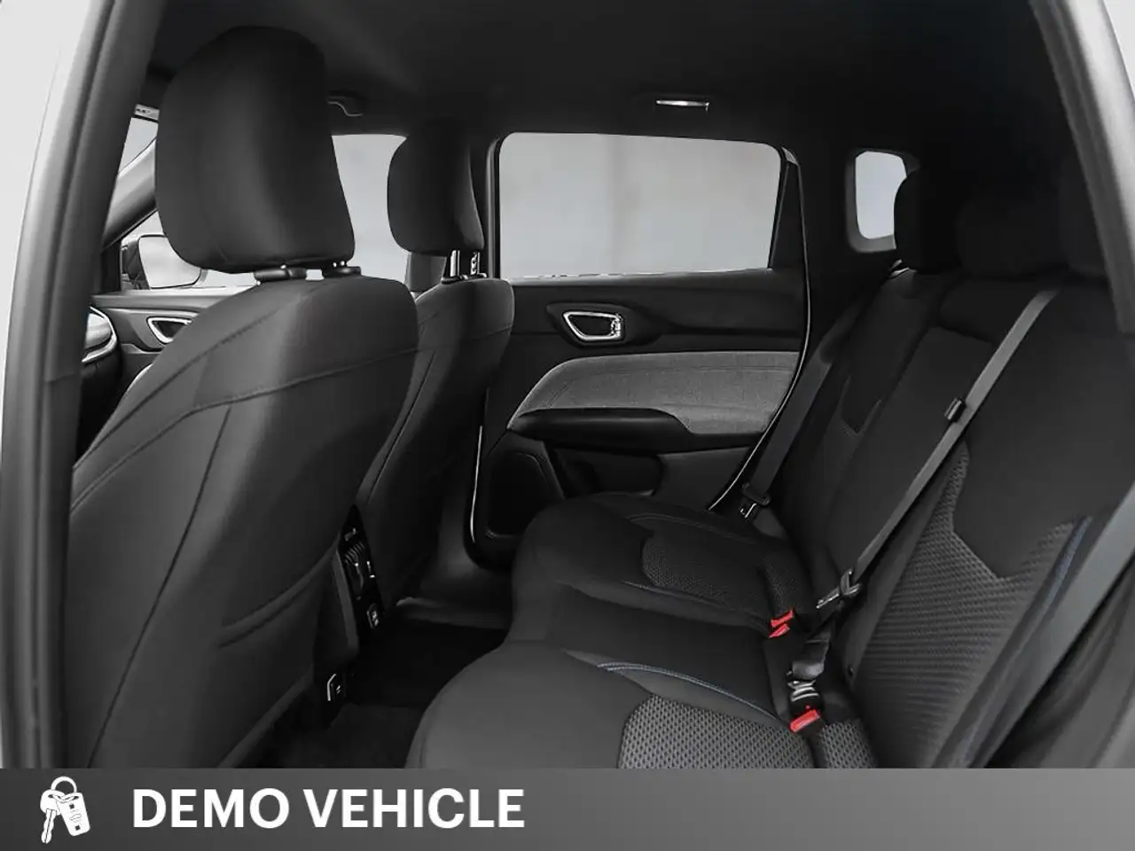 Jeep Compass снимка Jeep Compass