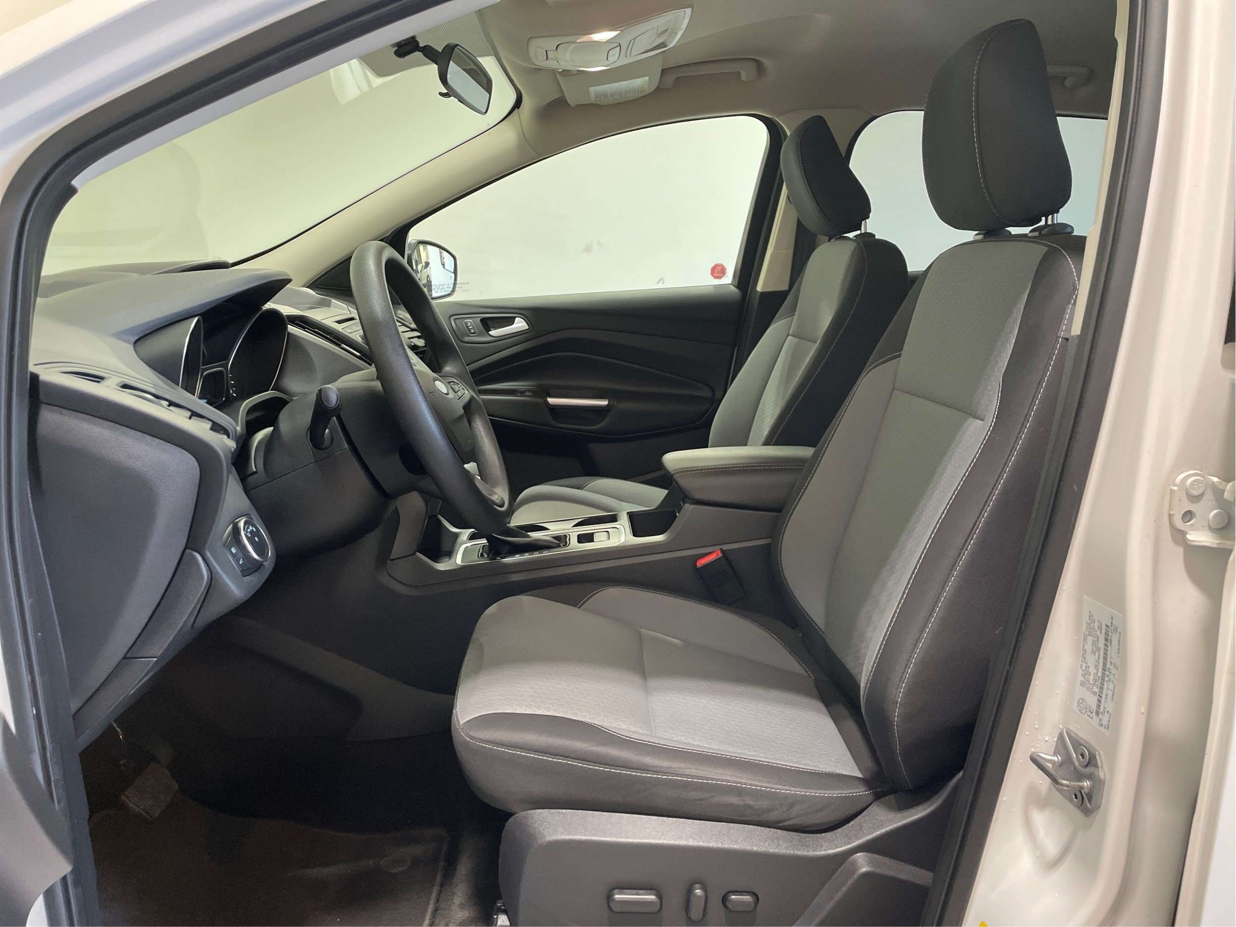 2018 Ford Escape SE 4WD — снимка 1