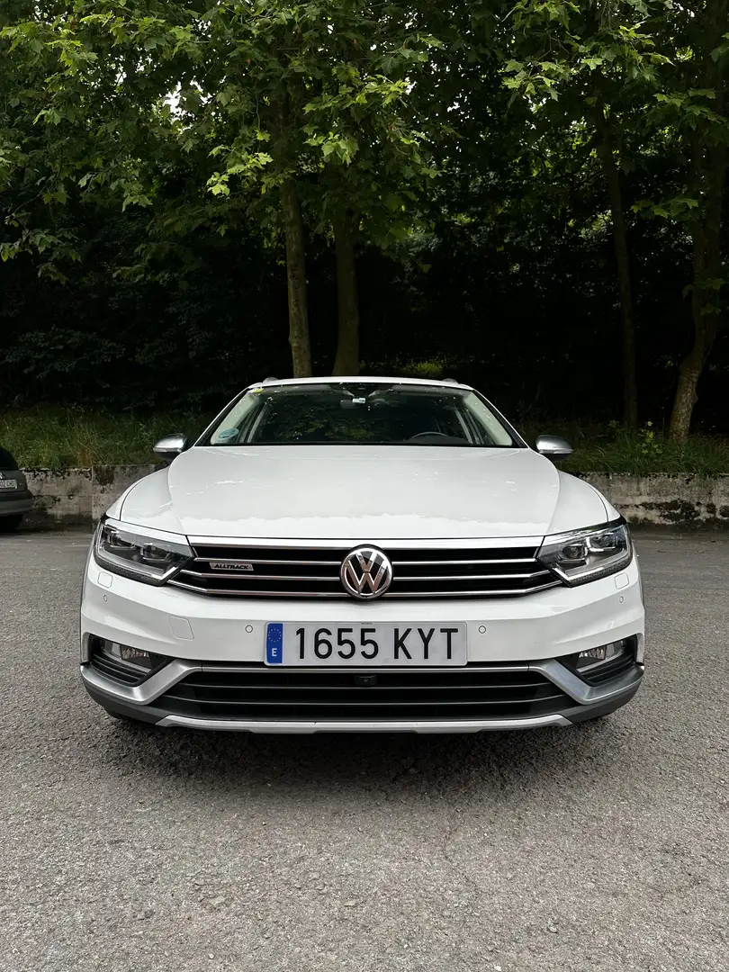 Volkswagen Passat Alltrack 2.0 TSI 4M DSG 200kW - 2