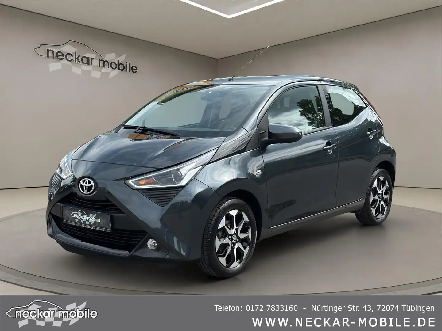 Toyota Aygo 1.0 AUTOMATIK x-play club Klima Kamera Grey - 1
