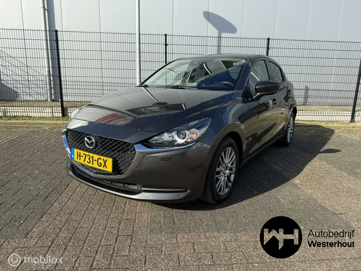 Mazda 2 1.5 Skyactiv-G Style Selected NAP Camera Navigatie Šedá - 2