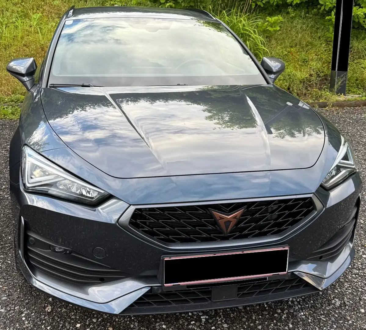 CUPRA Leon Leon ST 1.4 TSI e-HYBRID 150/245 Grau - 2