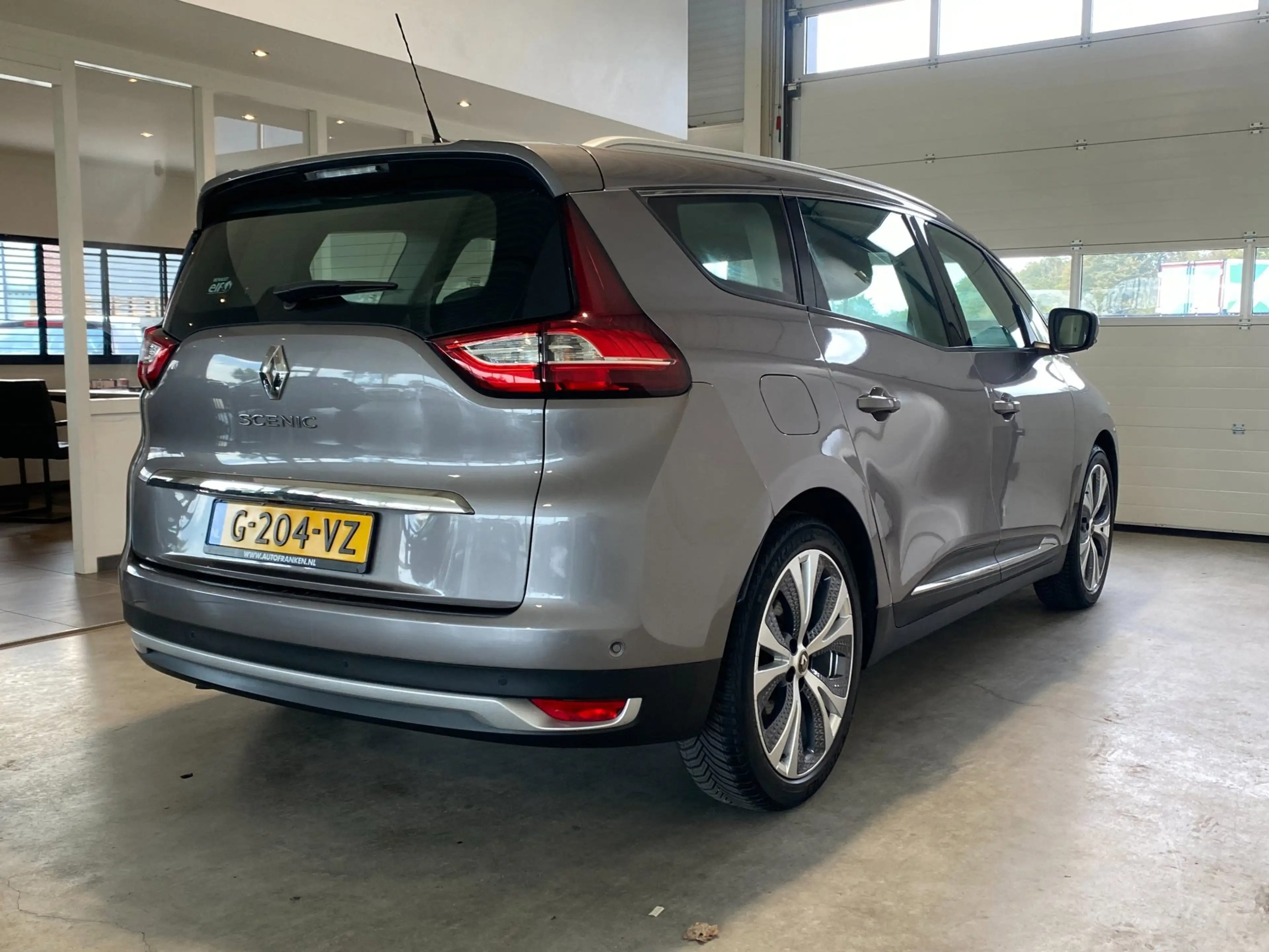 Renault Grand Scenic 1.3 TCe Limited 7 persoons — photo 9