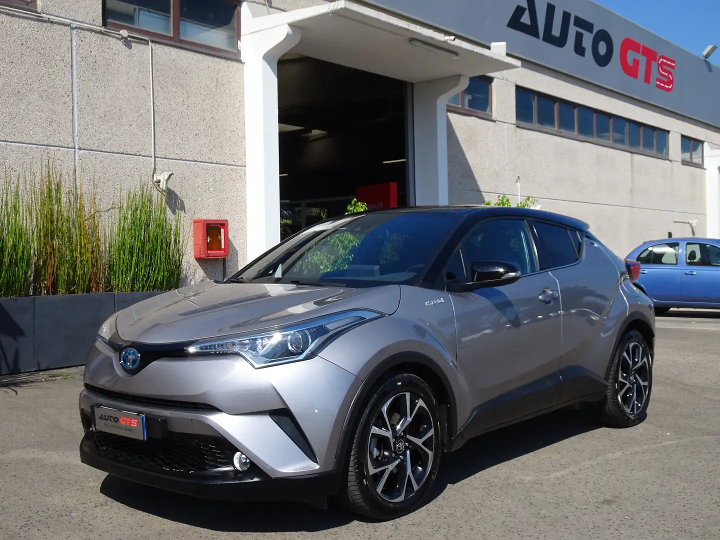 Toyota C-HR C-HR I 2016 1.8h Trend 2wd e-cvt Grigio - 1