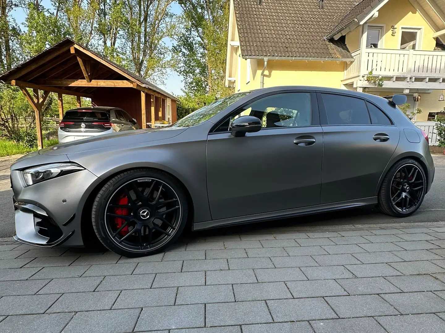 Mercedes-Benz A 45 AMG AMG A 45S AMG 4Matic+ 520PS und 600Nm Grau - 2