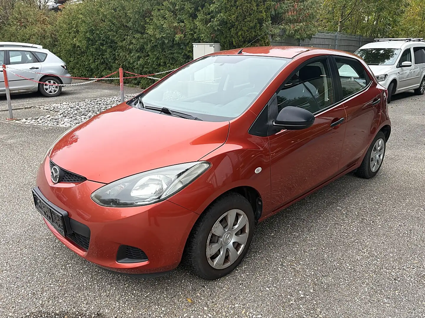 Mazda 2 Mazda2 1,3i CE Plus Orange - 1