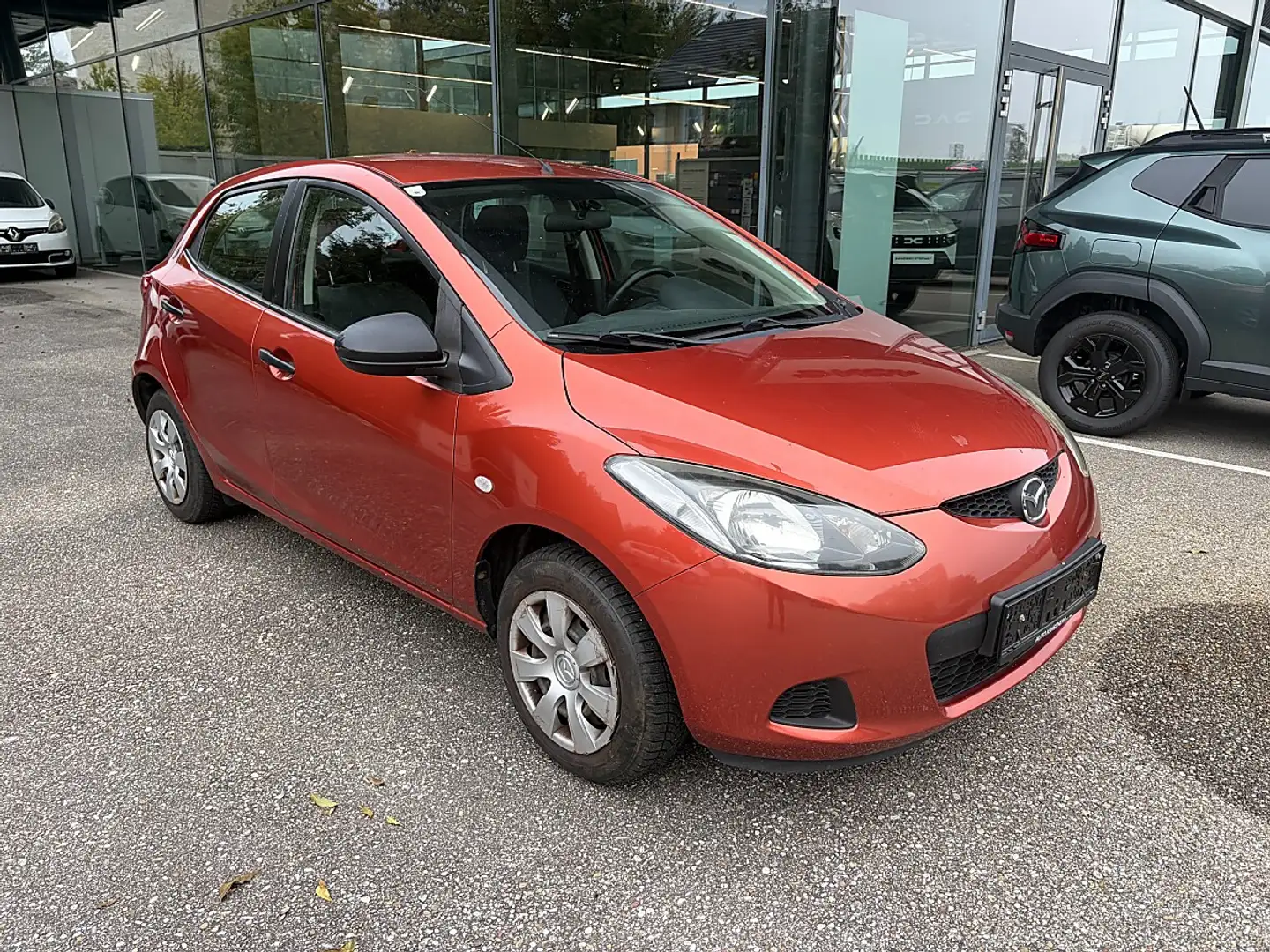 Mazda 2 Mazda2 1,3i CE Plus Orange - 2