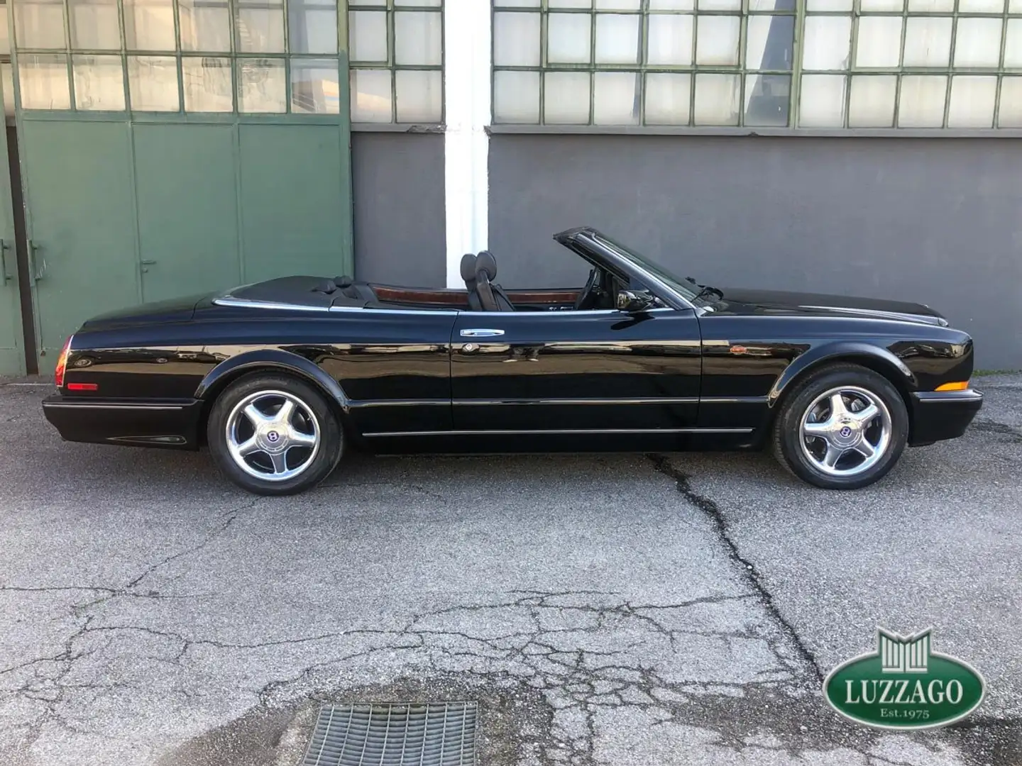 Bentley Azure 6.8 Negro - 2