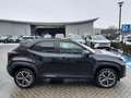 Toyota Yaris Cross 1.5 Hybrid 130 Executive PARK-SENSOREN BLIND-SPOT Schwarz - thumbnail 2