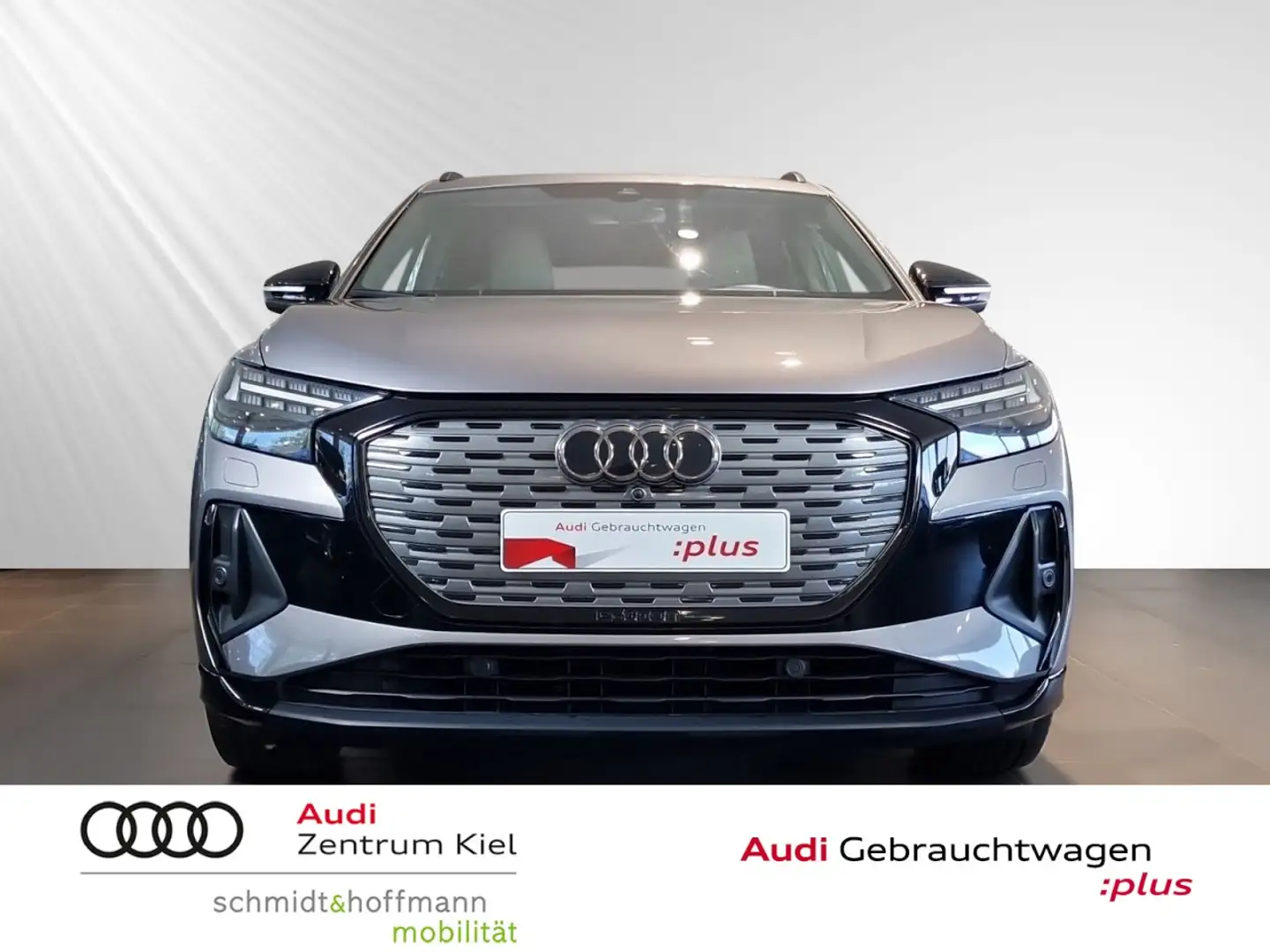Audi Q4 e-tron 40 Editione One S-line LED AHK ACC RFK Klima Navi Grau - 2
