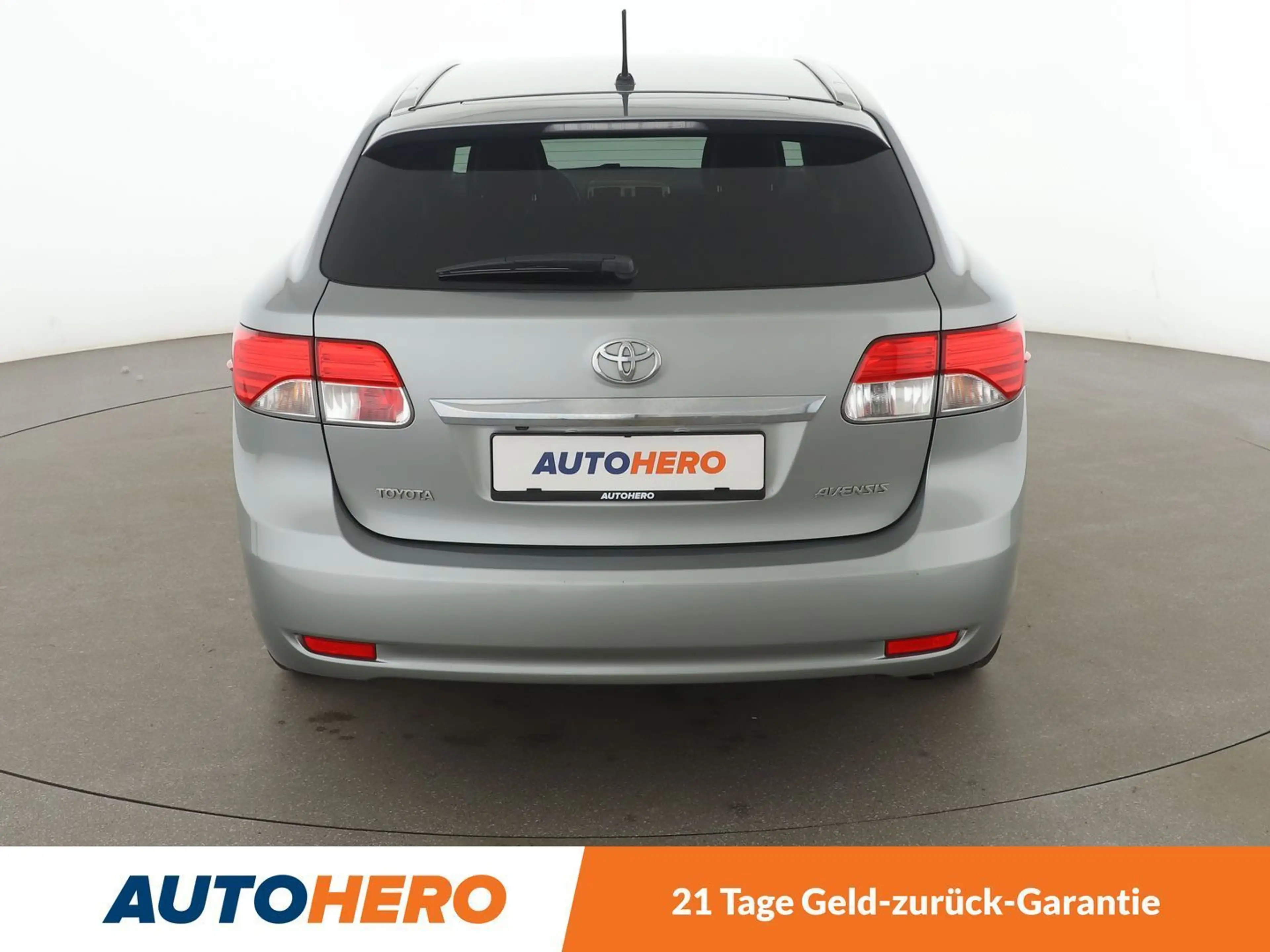 Toyota Avensis 1.8 Edition *CAM*SHZ*ALU*TEMPO*KLIMA* — photo 5