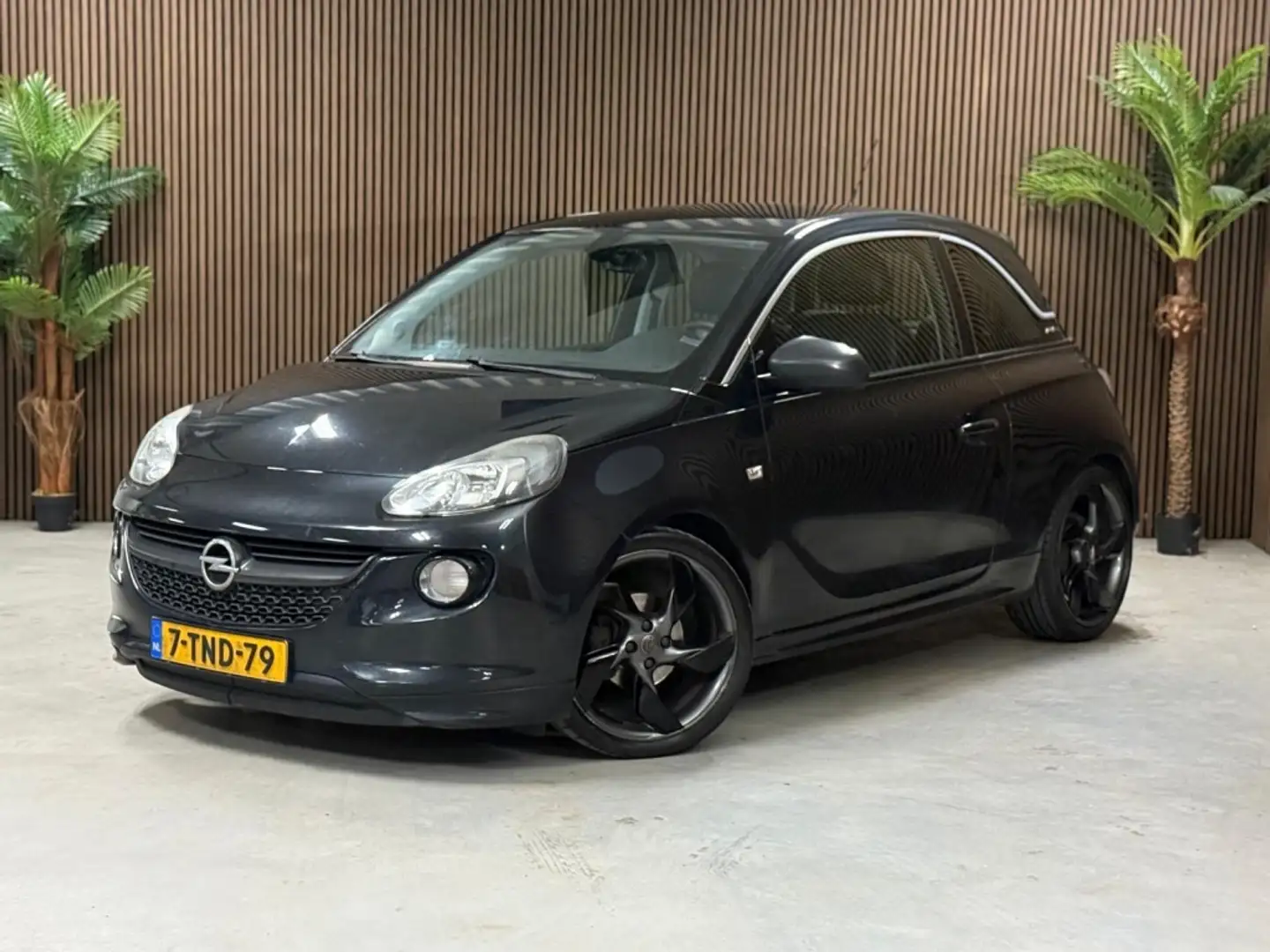 Opel Adam 1.4 Slam Zwart - 1