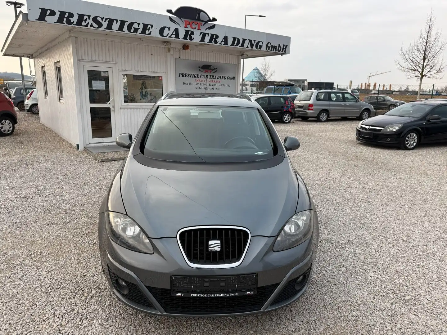 SEAT Altea XL Style Ecomotive*2.HAND*AHK*EURO 5*PDC* Grau - 2